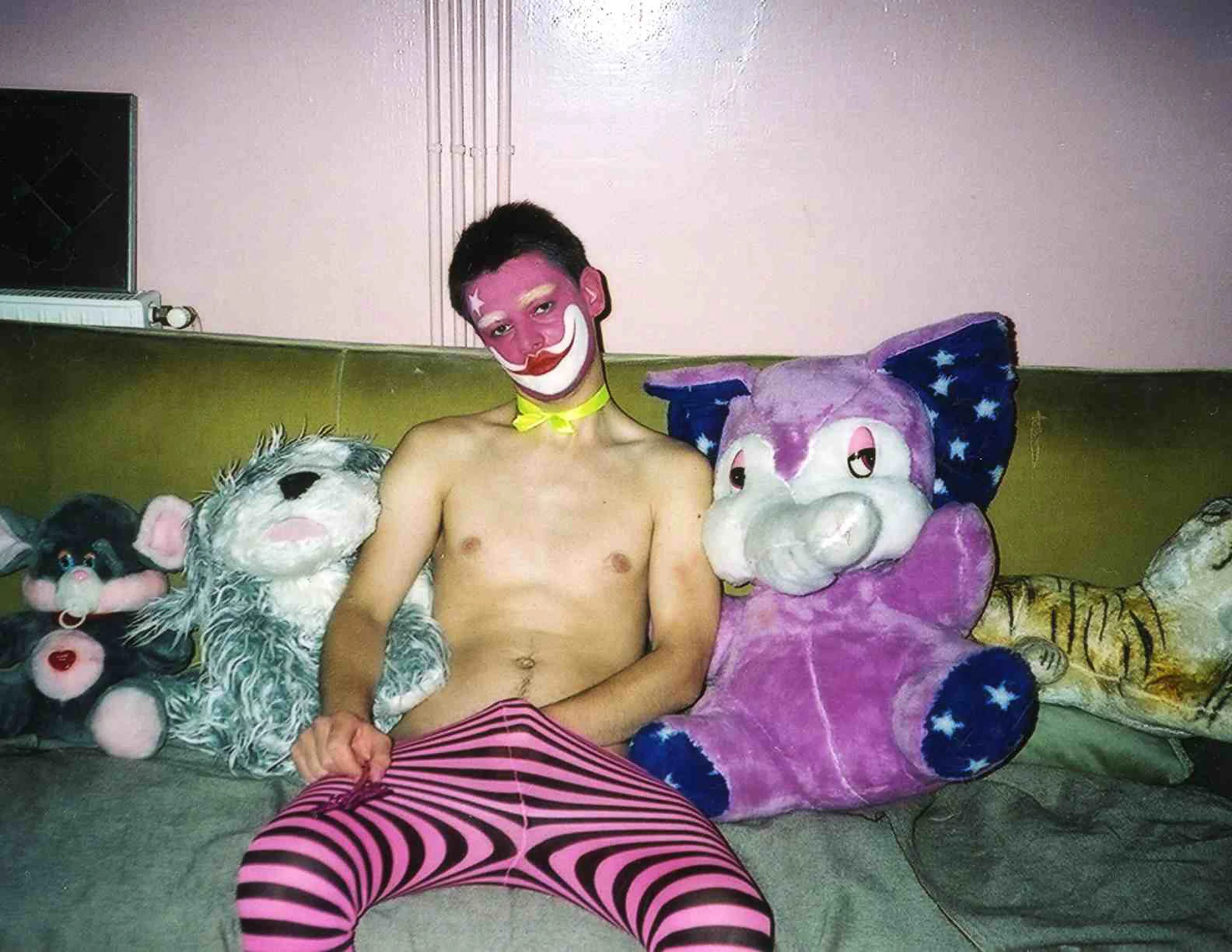 Pink clown with stuffed jungle, 2004