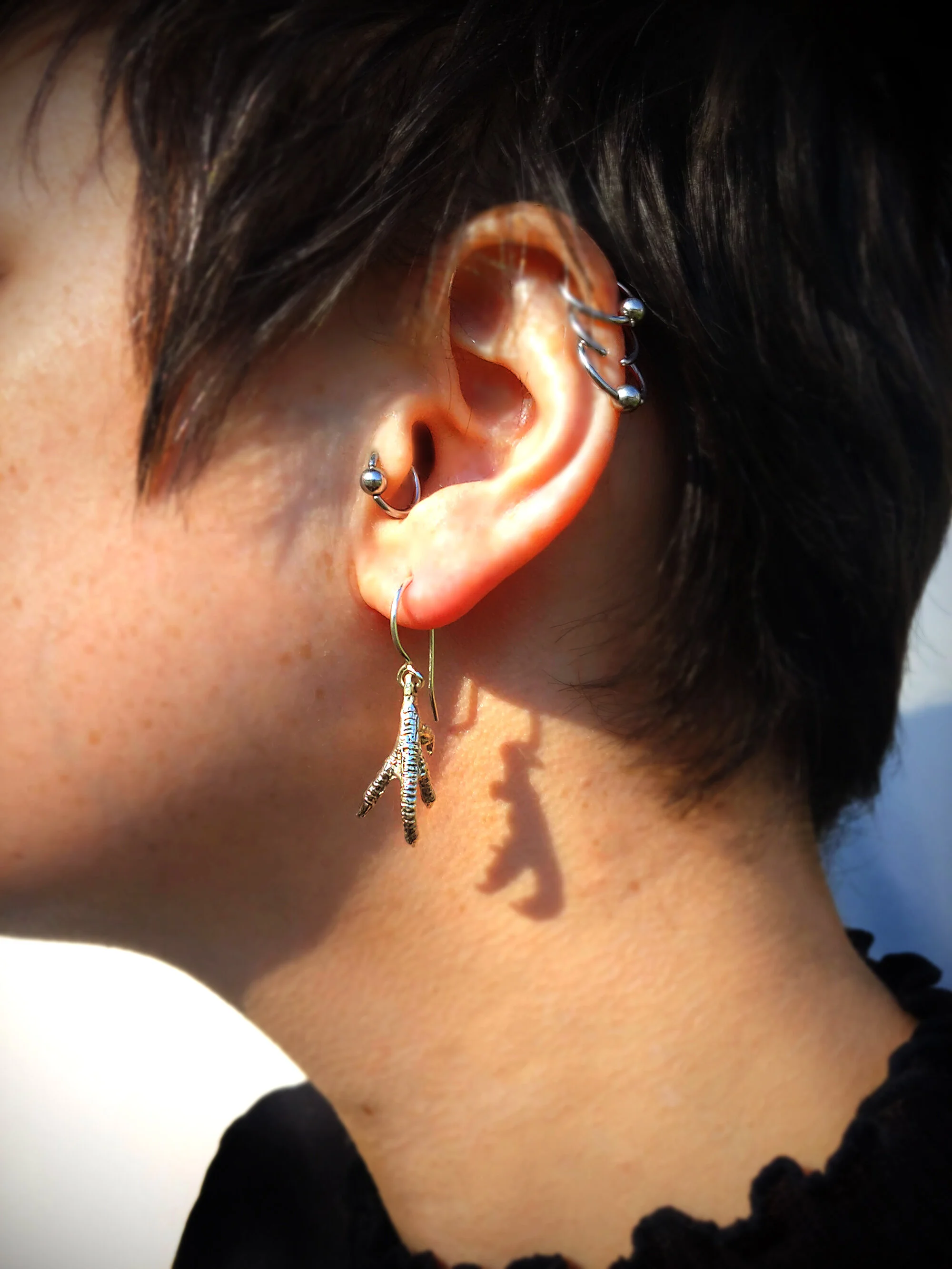 Talon Earring 01.jpg