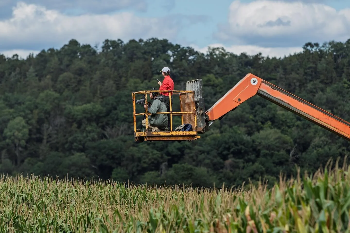 HAYRAKE BALLET Work-In-Progress Showing 2025
Thanks to being named a recipient of the @ruthfoundationforthearts WI Special Projects Grant, Hayrake Ballet with @wormfarm_institute is being further developed from 2025-26. With a premiere of the full w