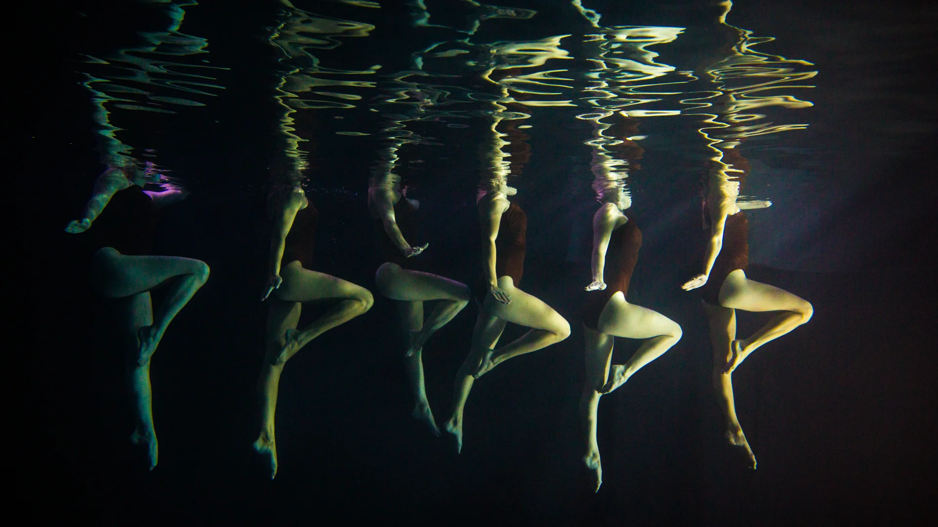 Sébastien Tellier - "Russian Attractions" (Official Video)