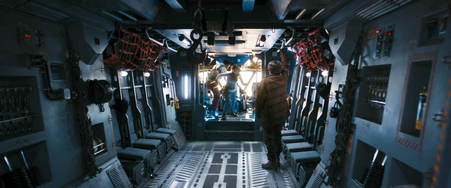 TheDeathCure.mp4_snapshot_00.10.01_[2018.04.16_21.33.11]-edit.png