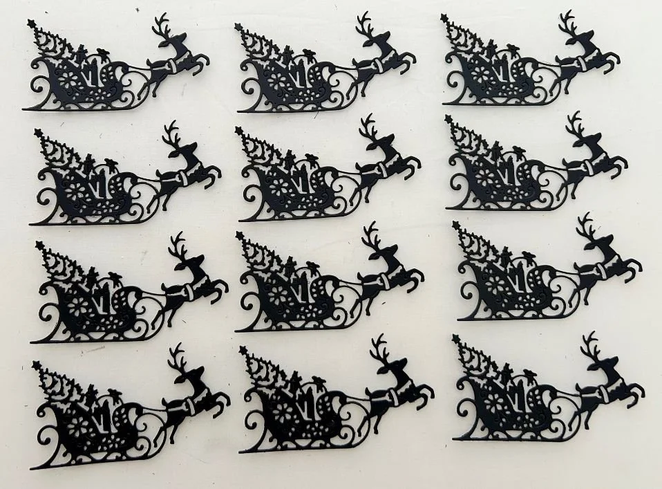 Elegant Poinsettia Sleigh