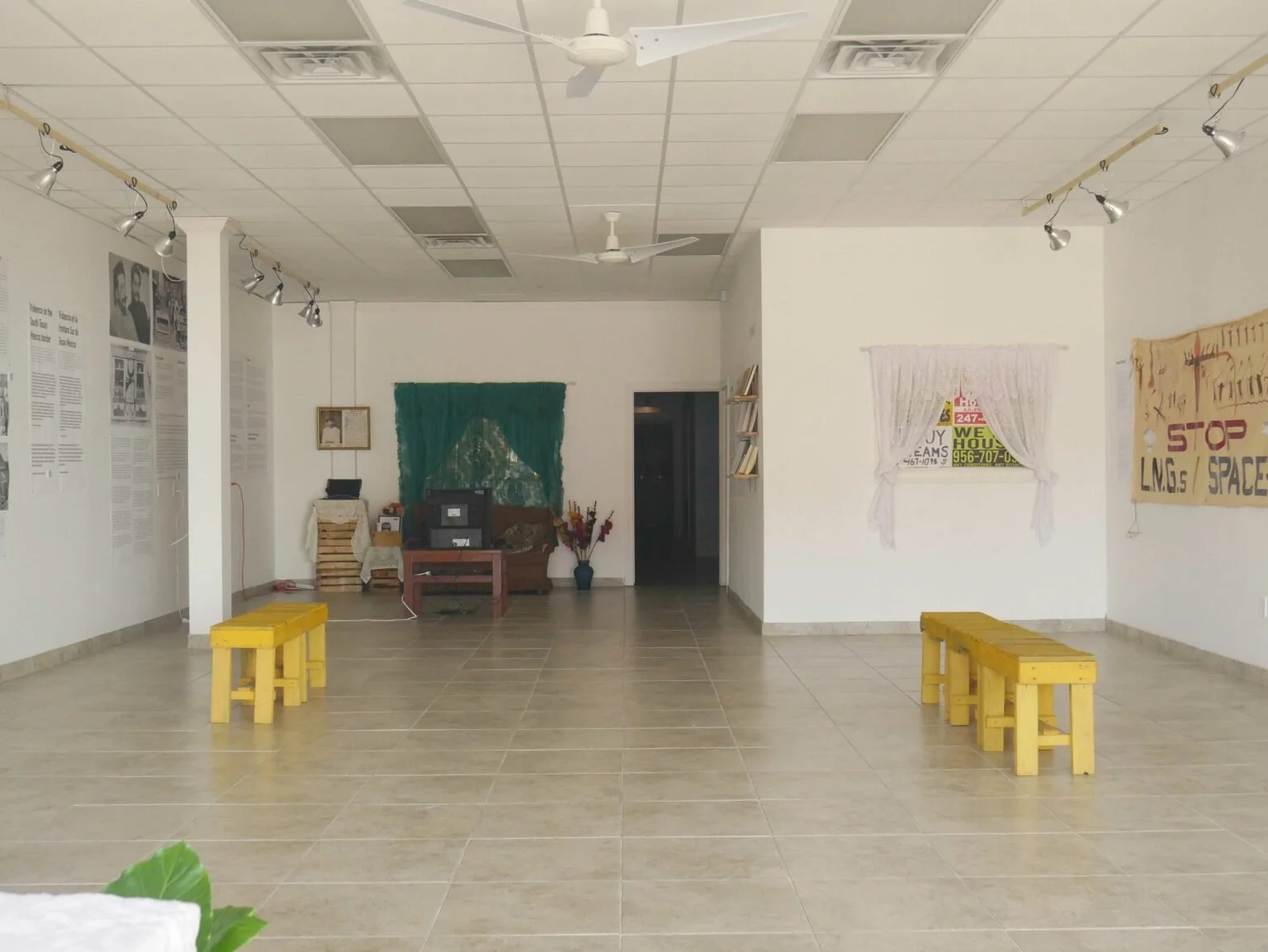 Review: “Nuestra Delta Mágica” in Brownsville and Humberto Jimenez in Matamoros