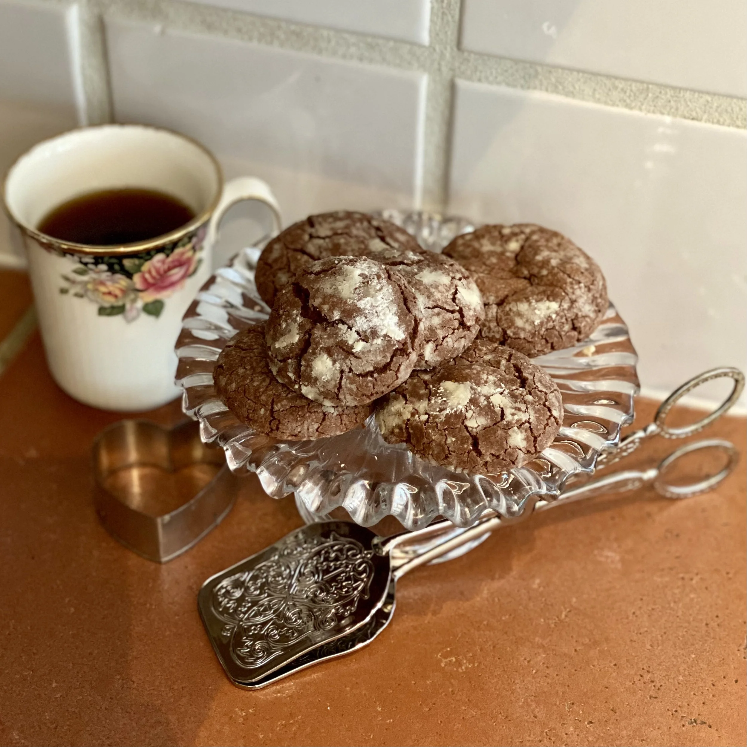 Peppermint Chocolate Crinkle Cookies Recipe - (Gluten Free Option)