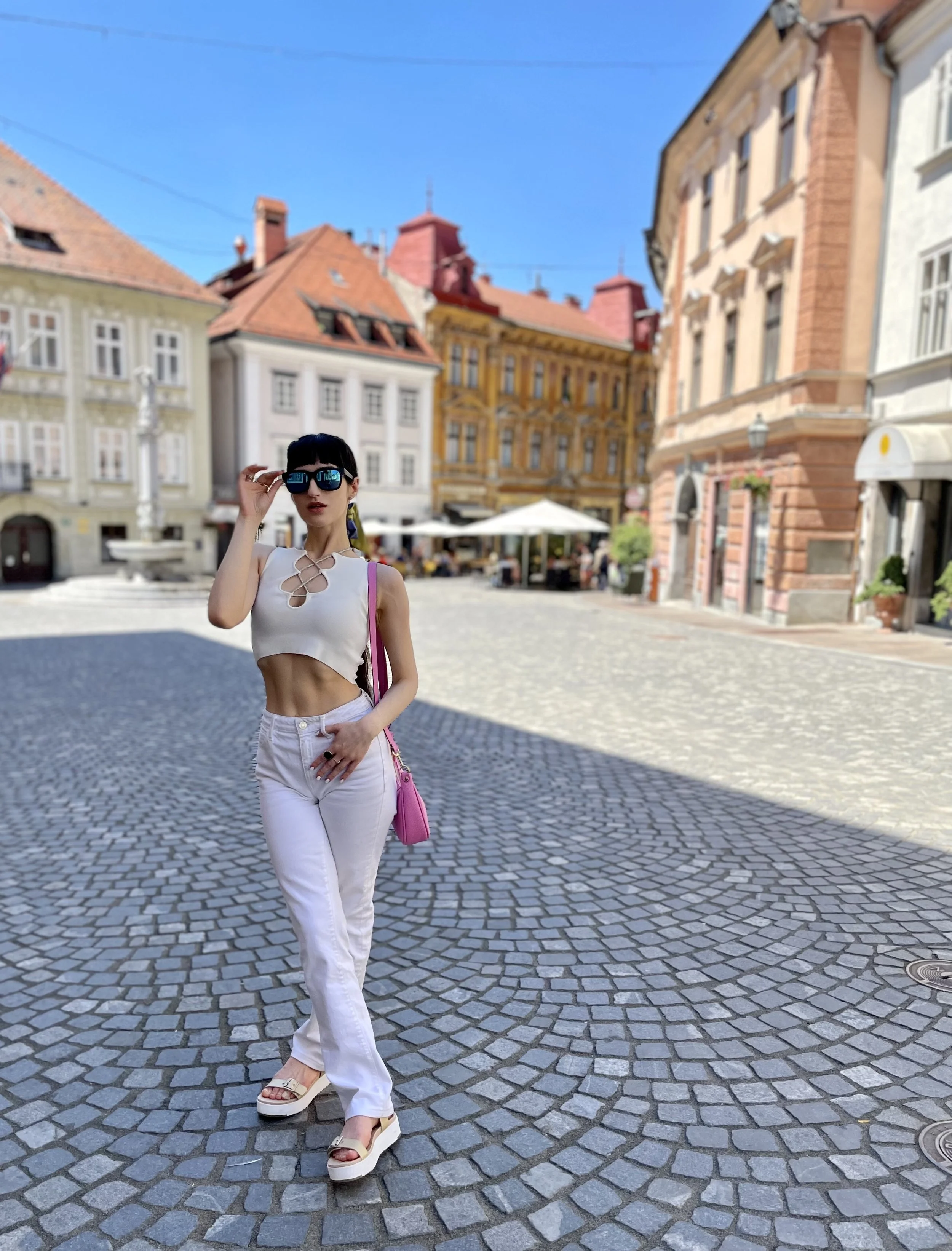 How To Wear Crop Tops (Outfit Inspiration)