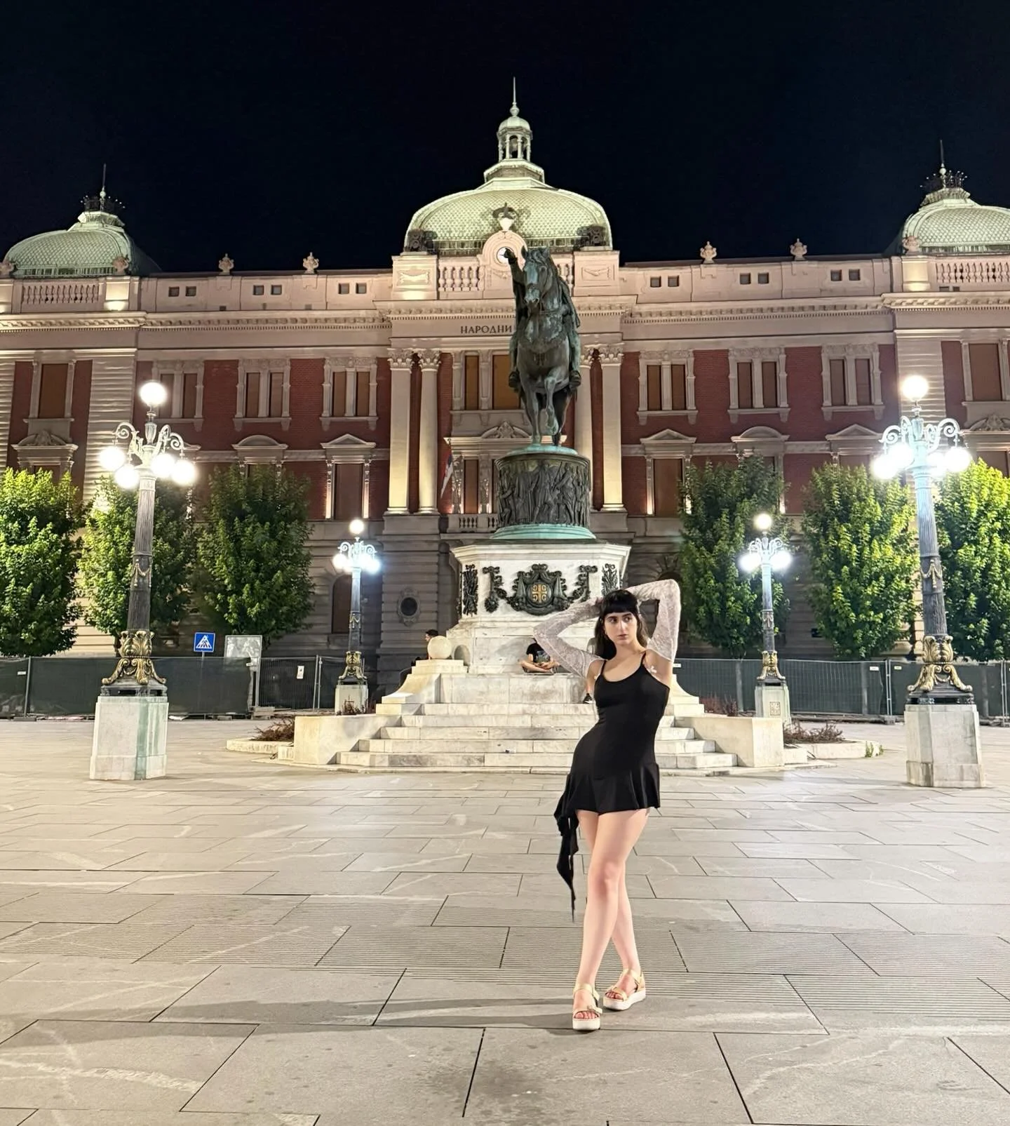 Creature of the night 🧛🏻&zwj;♀️.
&bull;
&bull;
&bull;
&bull;
&bull;
#naturelover #naturelovers #travel #travelphotography  #naturephotography  #happy #beautiful #happiness  #nature #europe #europeanvacation #eurotrip #europeansummer #europetour #su