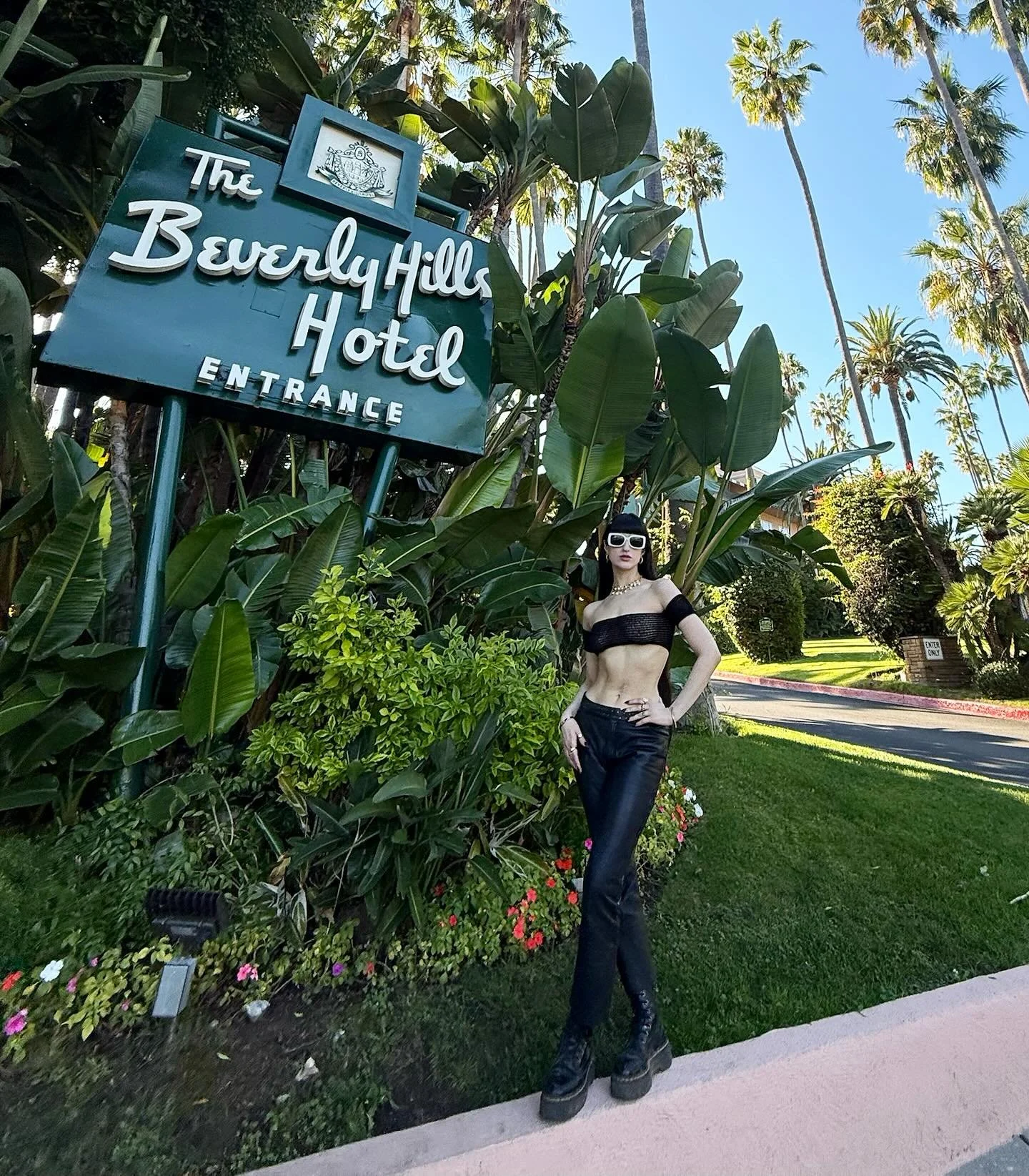 Weeks spent like this so far 😌.
&bull;
&bull;
&bull;
&bull;
#california #cali #californian #losangeles #la #losangelesactor #actor #actress #calife #caligrammers #hollywood #hollywooddreams #hollywoodactor #hollywoodsign #film #tv #travel #fashion #