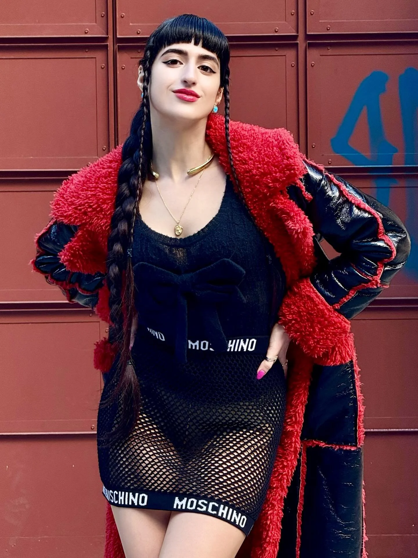 Feeling fabulous about what&rsquo;s coming next&hellip; 
&bull;
&bull;
&bull;
&bull;
&bull;
#styleinspo #stylefashion #fashioninspo #fashionaddict #lookoftheday #look #model #photoshoot #fashionstyle #modellife #luxurylifestyle #outfitinspiration #ac