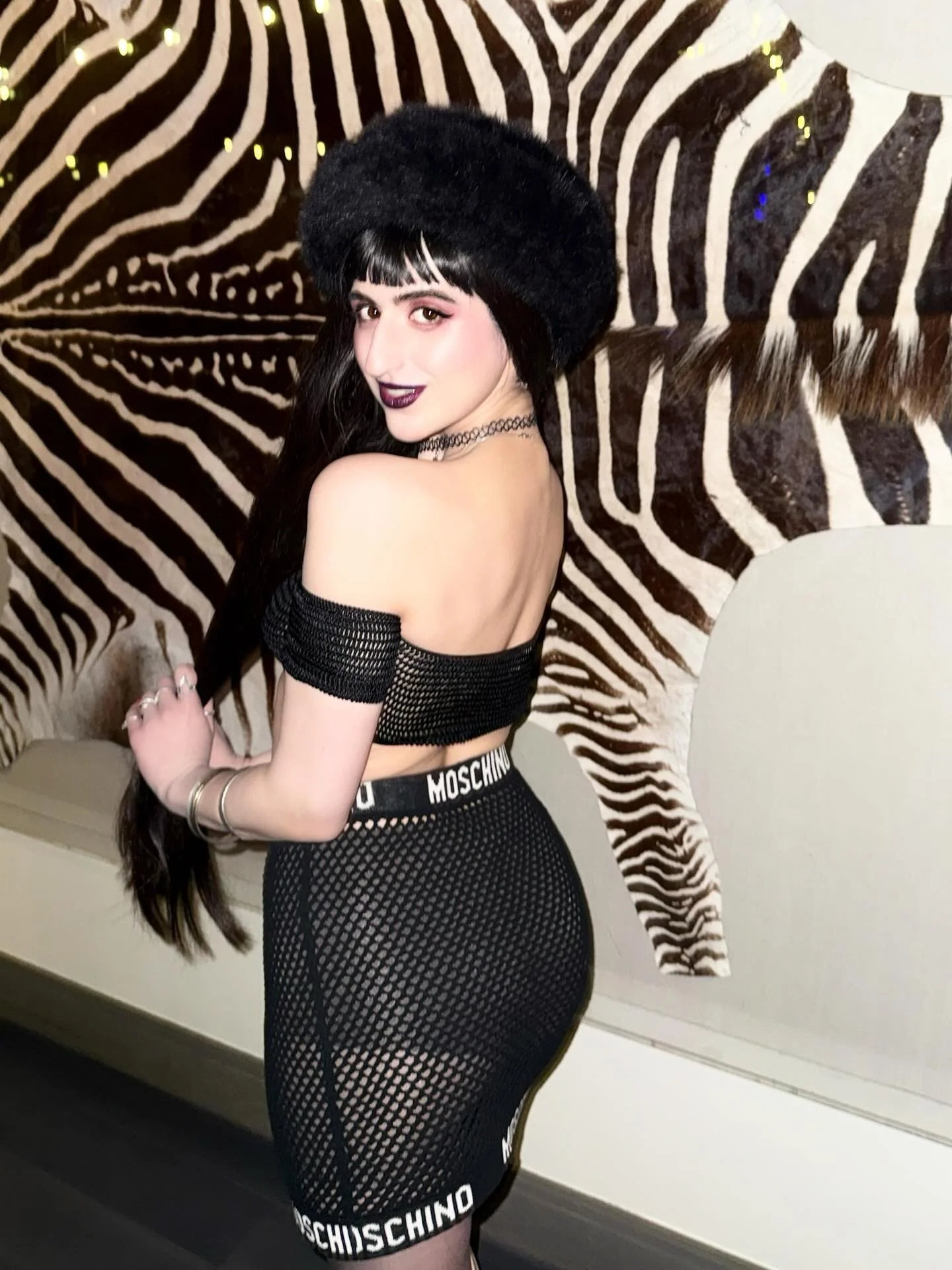 My mum said this outfit was creative so you have permission to enjoy it! Swipe for more ~looks~
&bull;
&bull;
&bull;
&bull;
&bull;
#designer #ootd #outfits #nightout #sundance