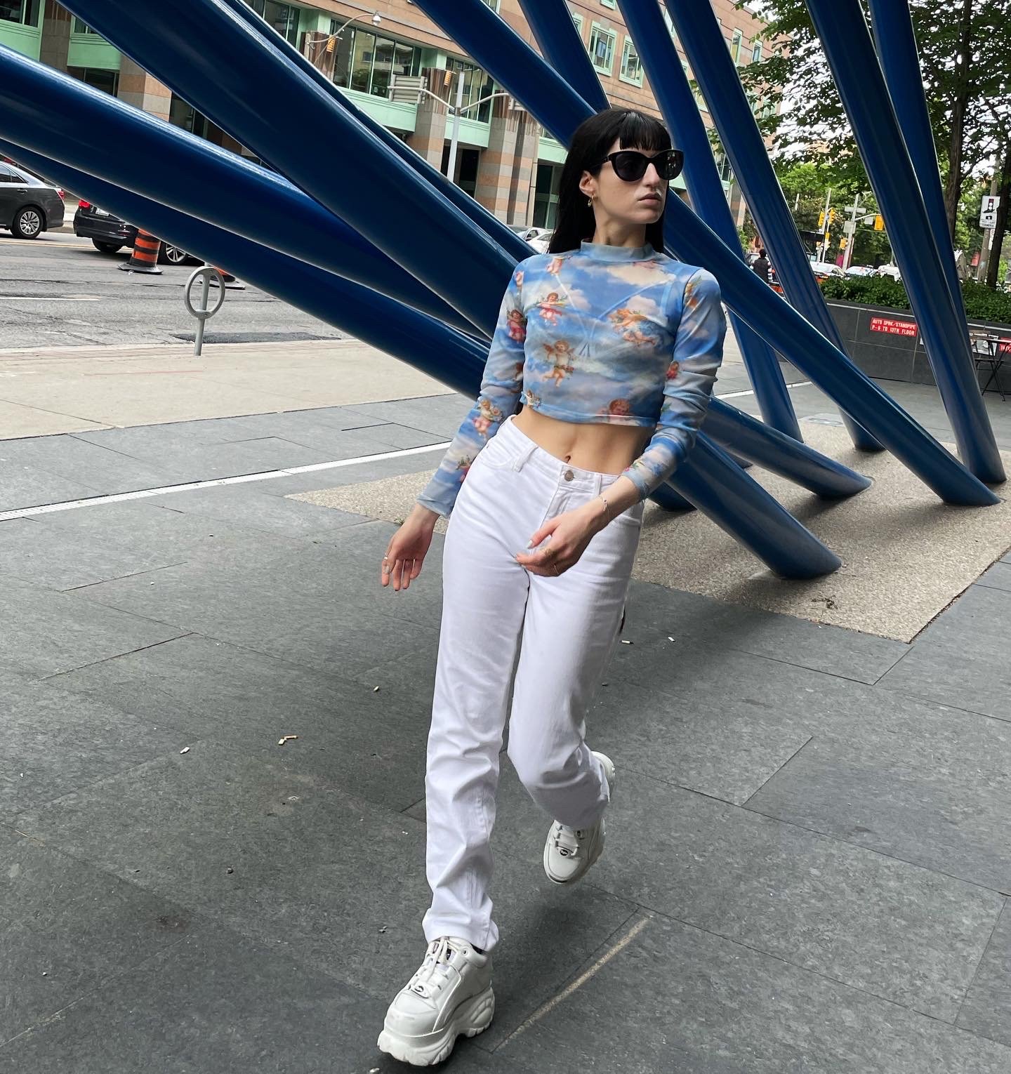 Styling chunky on sale trainers