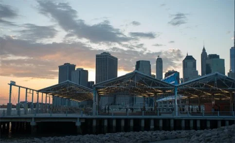 New York - Pier 2, Brooklyn Bridge Park