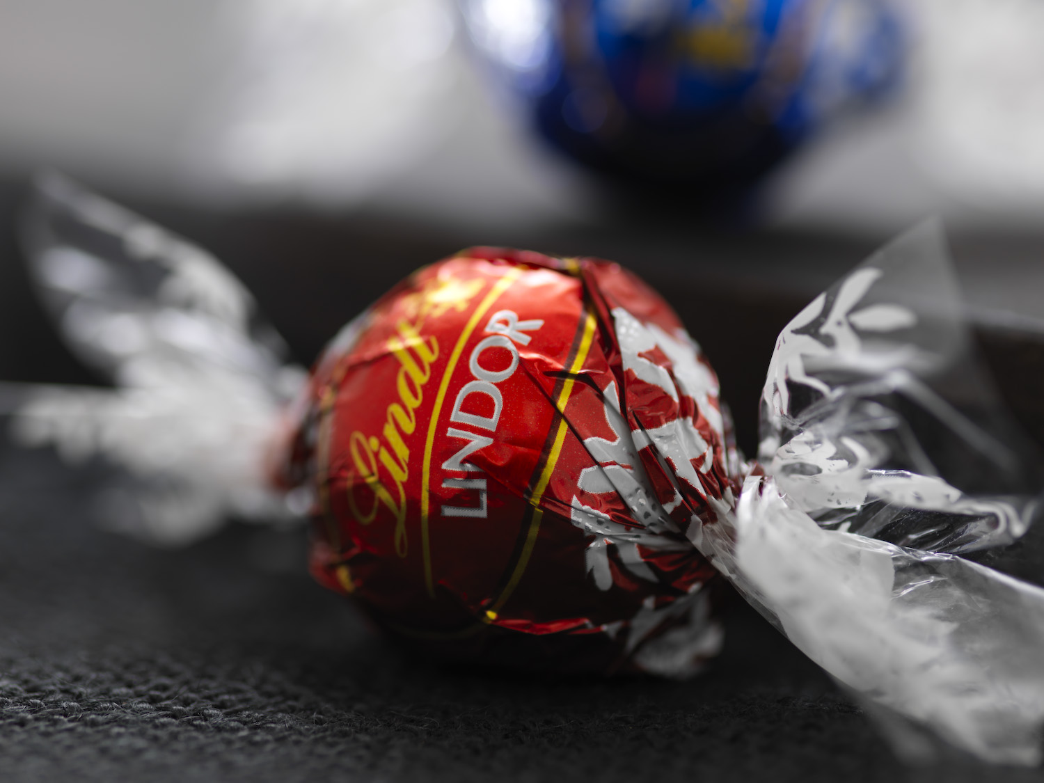Lindt_11995_S33_Wrappers_1735.jpg