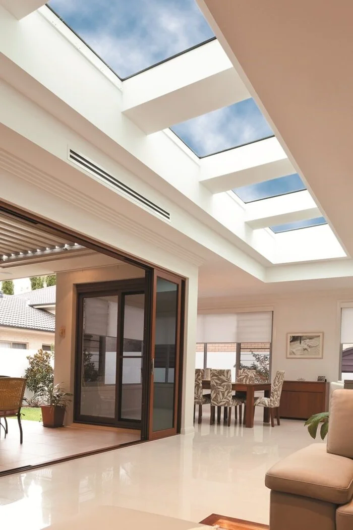 5x Low-Pitch Fixed Skylights