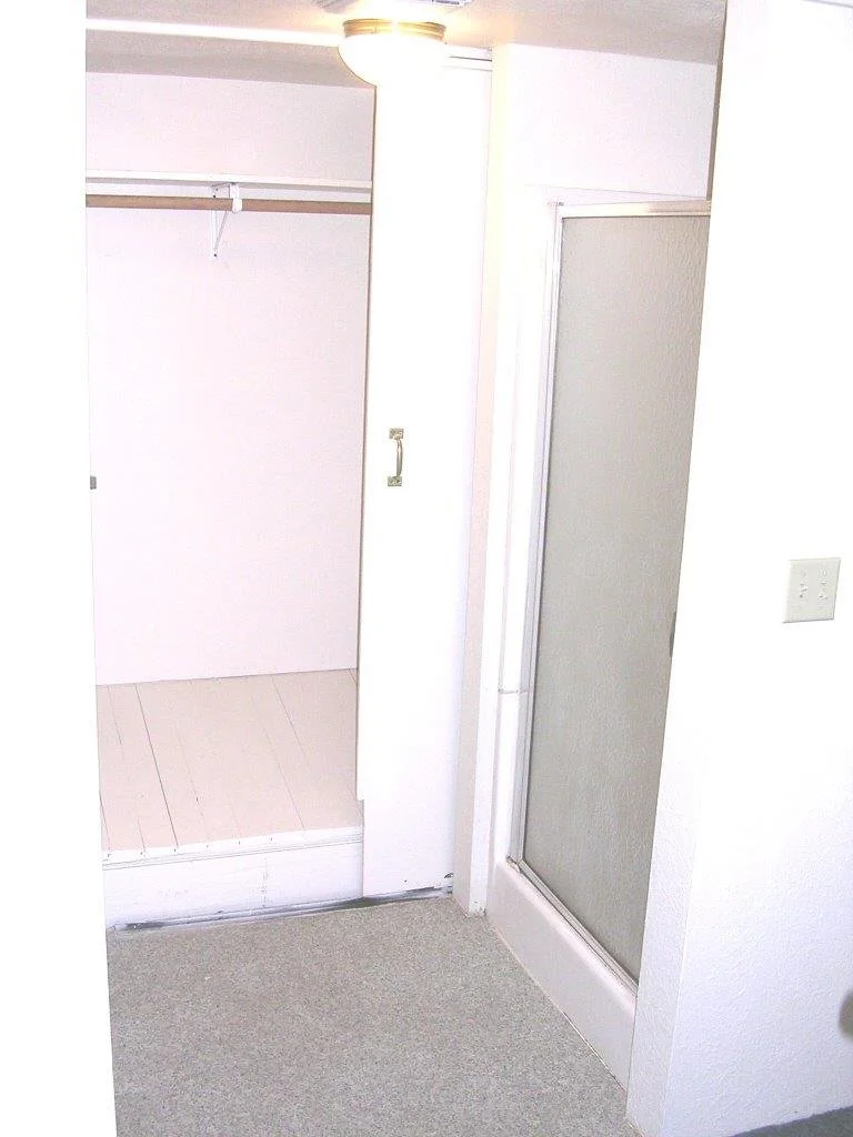 720B shower, full.jpeg