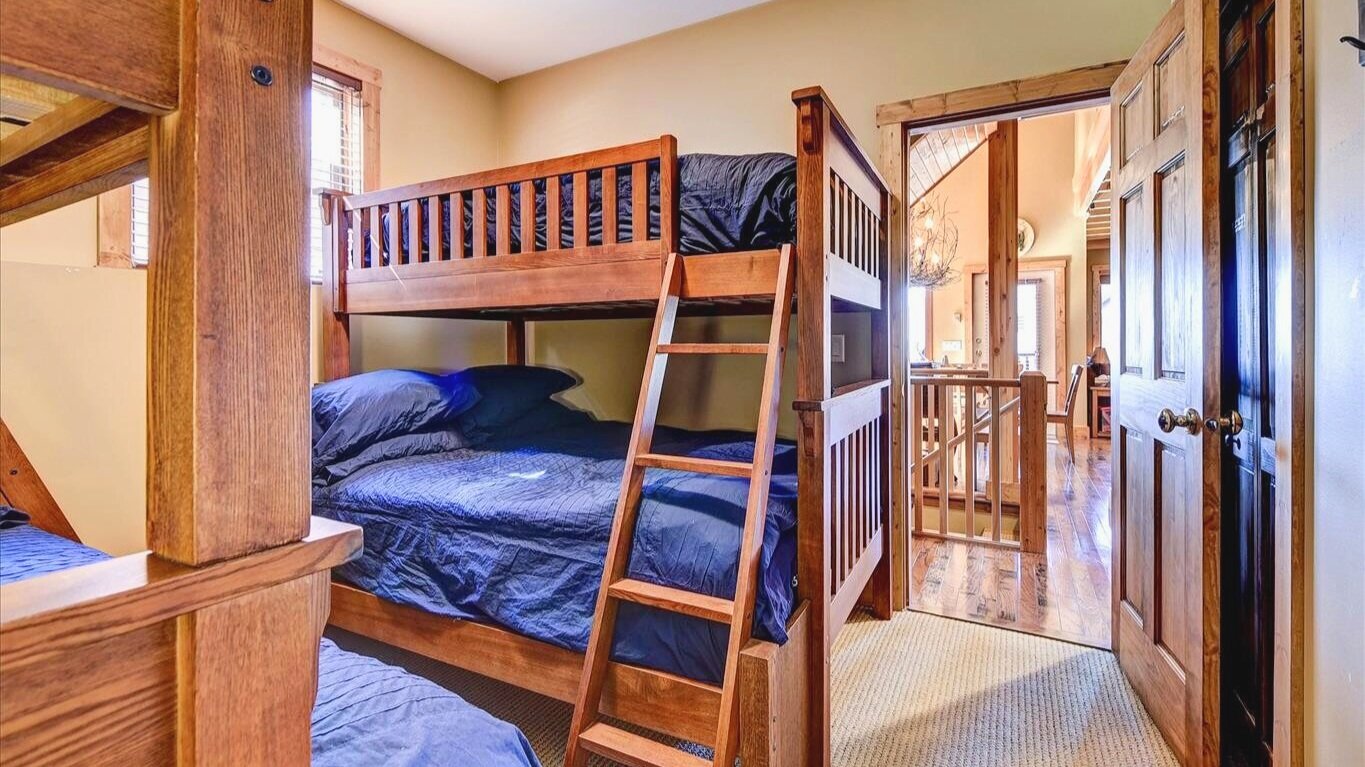 the-forest-big-white-near-kelowna-bc-private-home-chalet-bedroom-with-bunk-beds.jpg