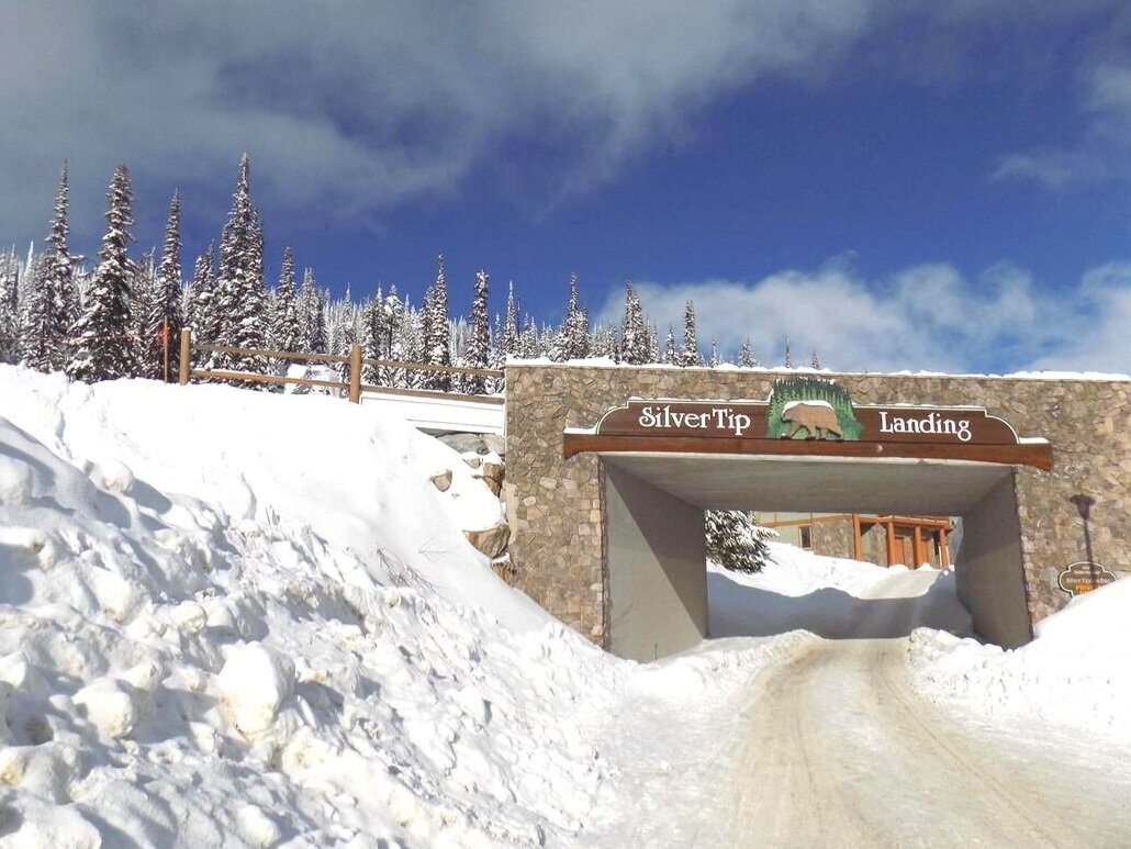 5940-snow-pine-way-silvertip-landing-townhouse-big-white-ski-near-kelowna-bc-canada-property-entrance.jpg