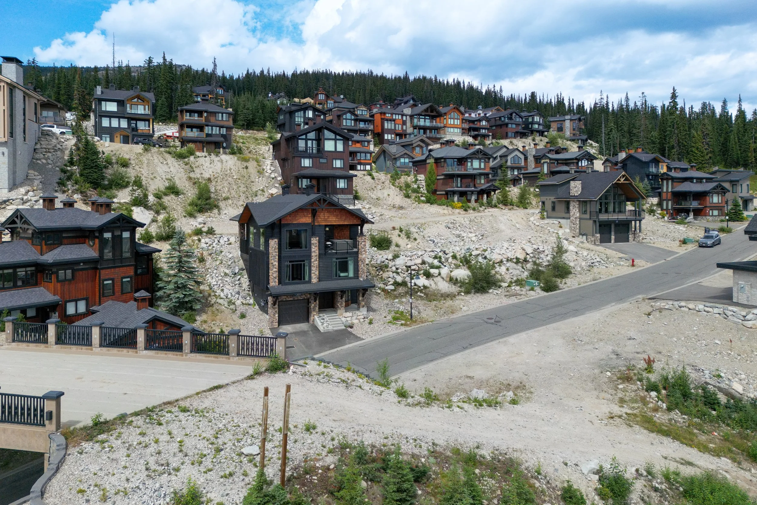 img-325-feathertop-way-mountainfront-homesite-for-sale-3.jpg