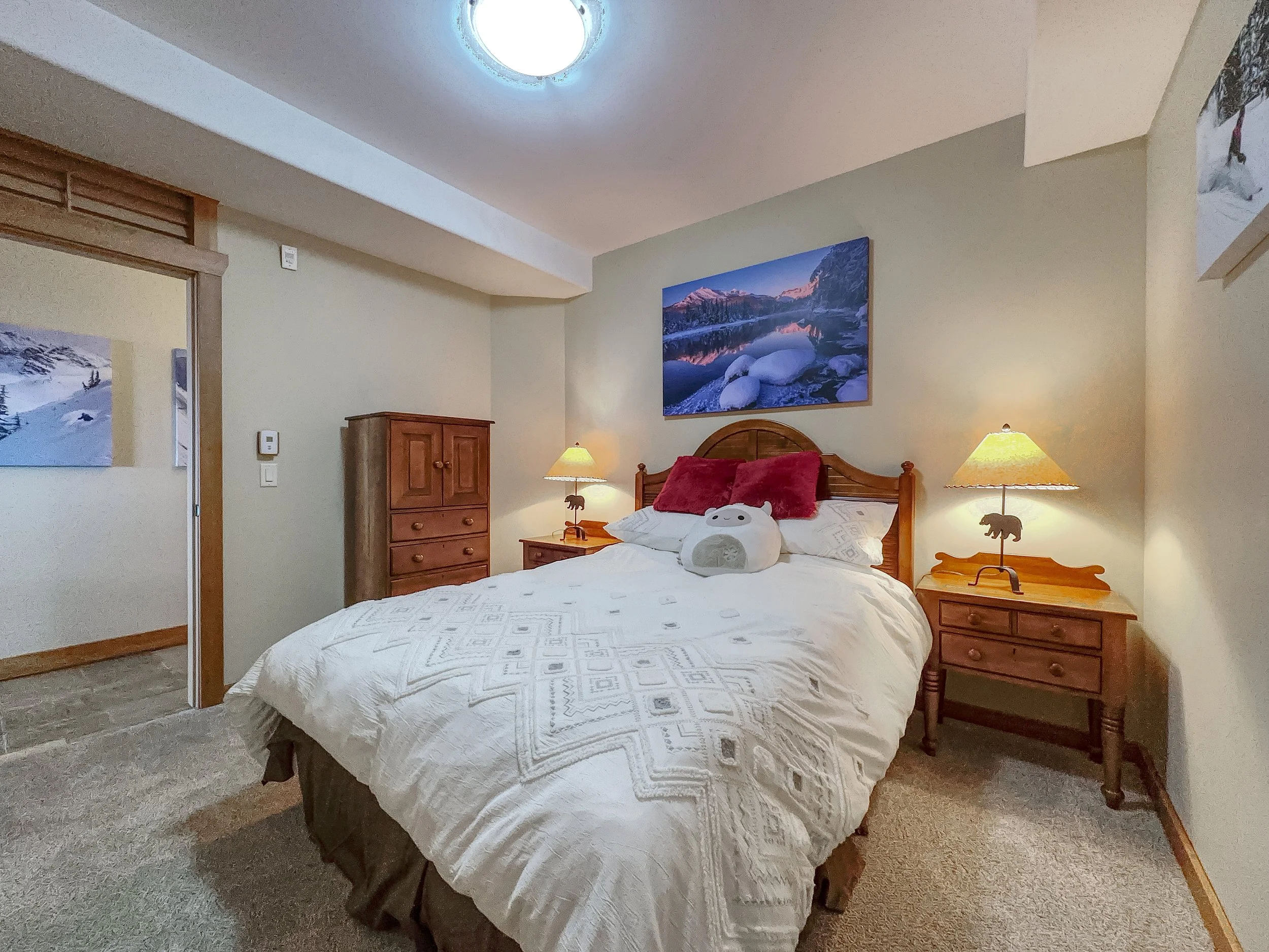 img-409-250-feathertop-way-copper-kettle-lodge-condo-big-white-for-sale-17.jpg