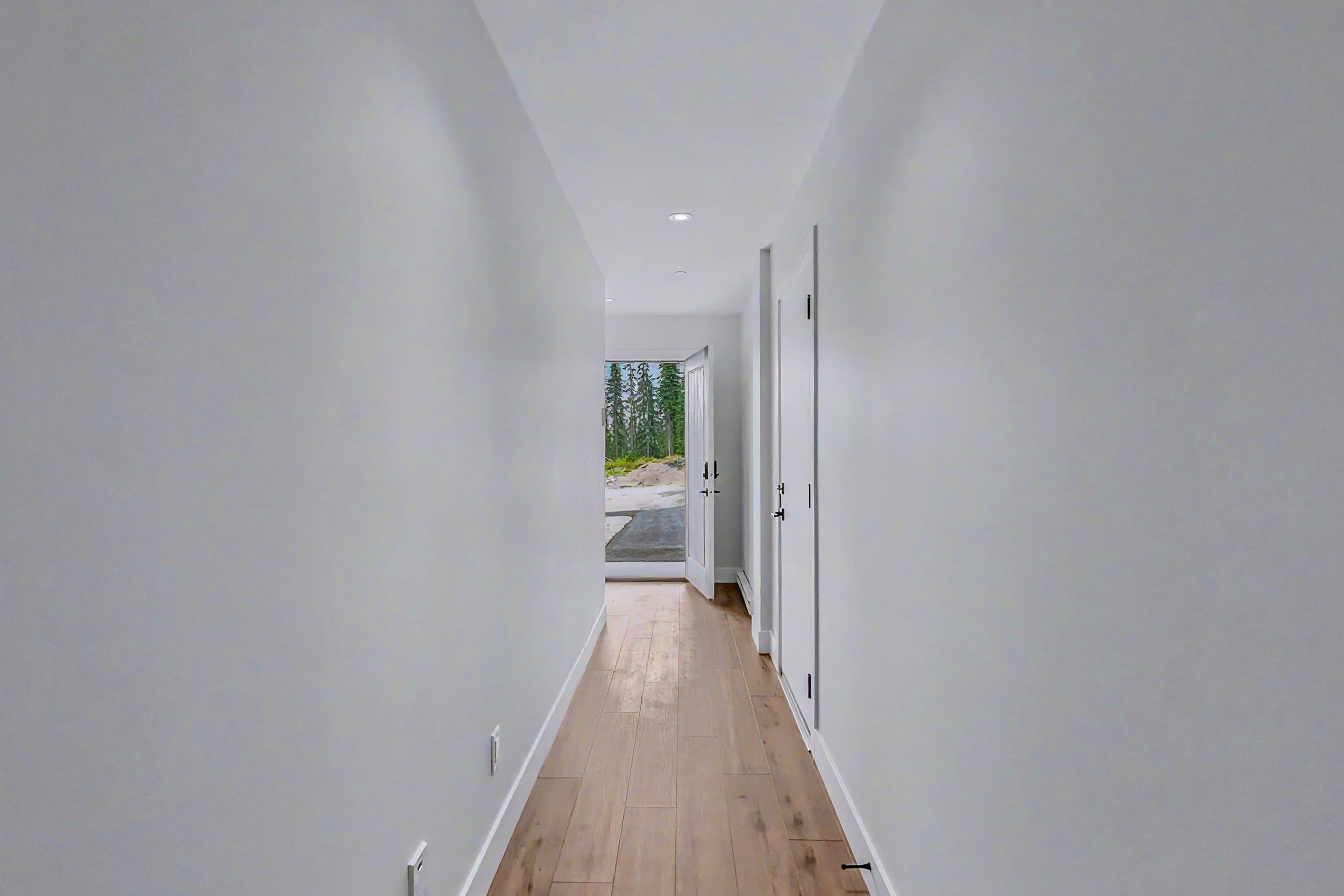 img-85-creekside-trail-duplex-with-suite-big-white-for-sale-43.jpg