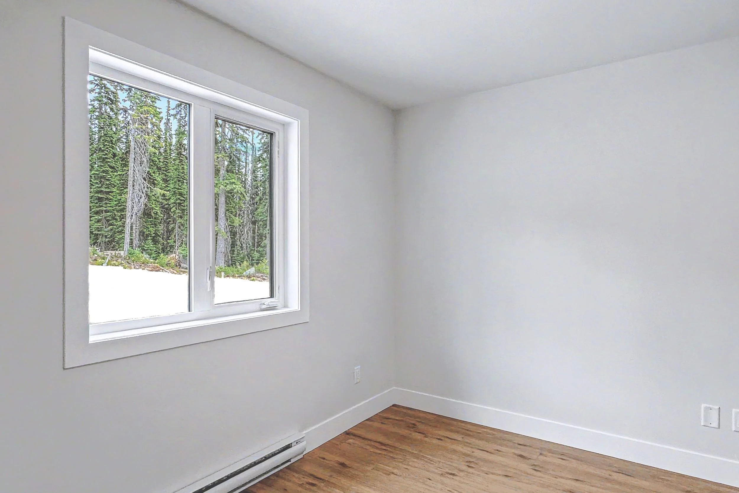 img-85-creekside-trail-duplex-with-suite-big-white-for-sale-36.jpg