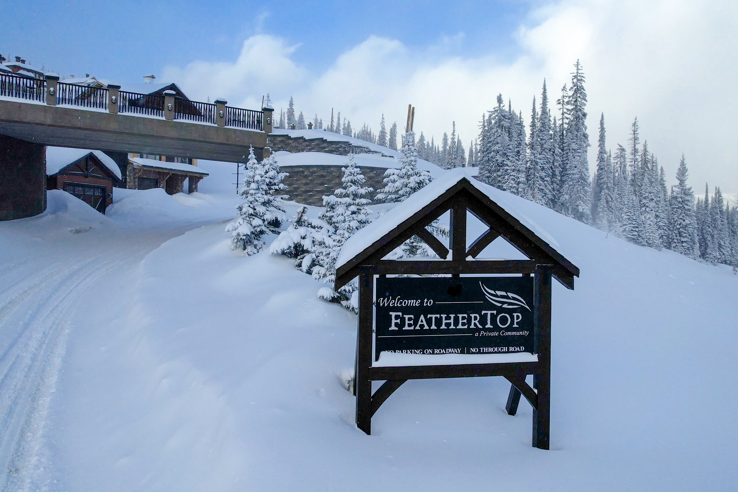 img-325-feathertop-way-mountainfront-homesite-for-sale-1.jpg