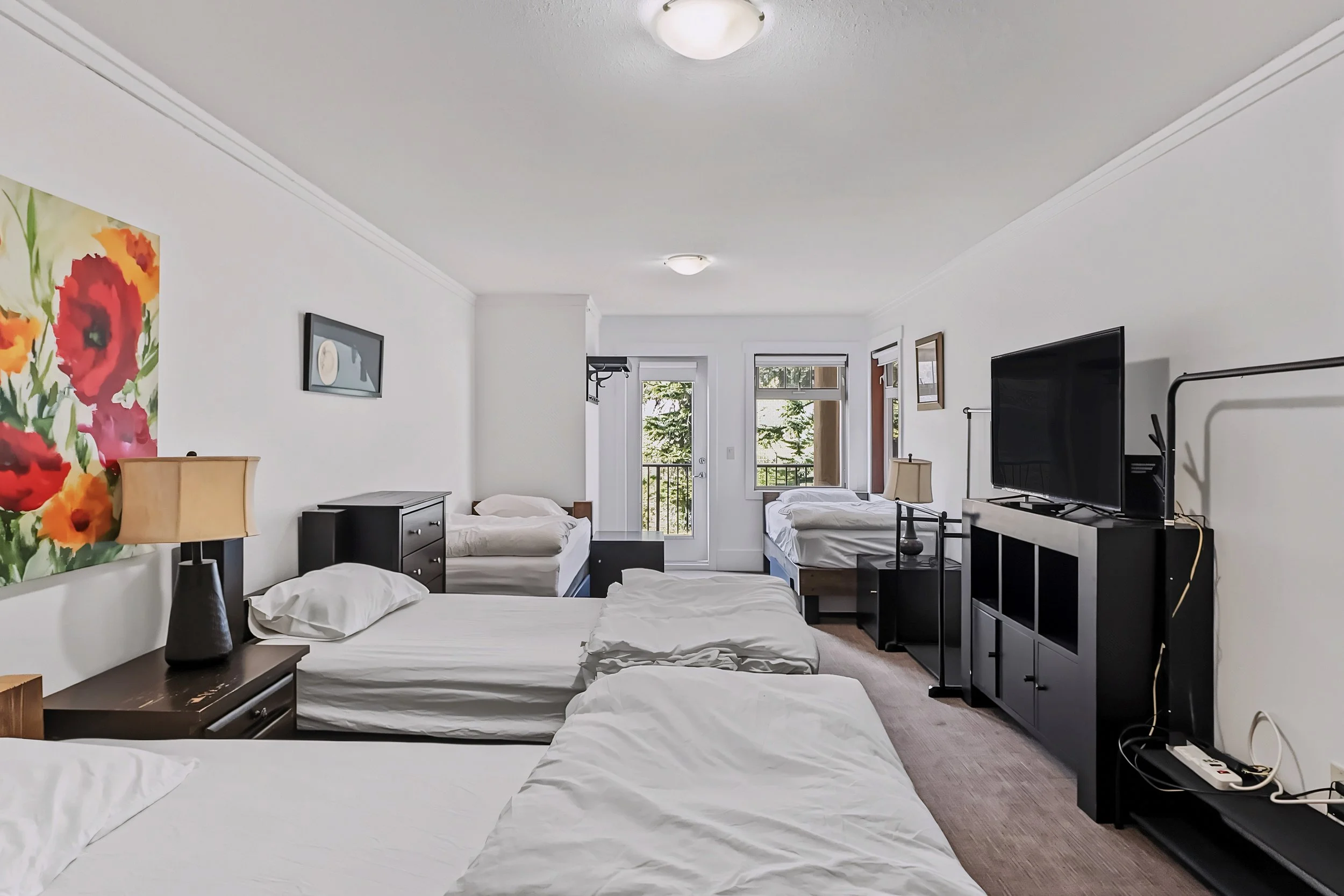406-5030-snowbird-way-the-raven-big-white-condo-for-sale-15.jpg