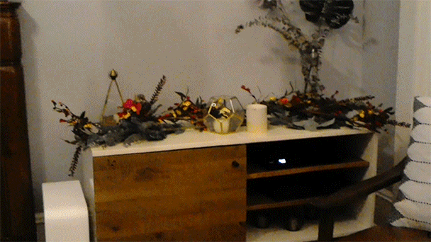 Using the “bloom” gesture to summon your personal Start menu out of thin air