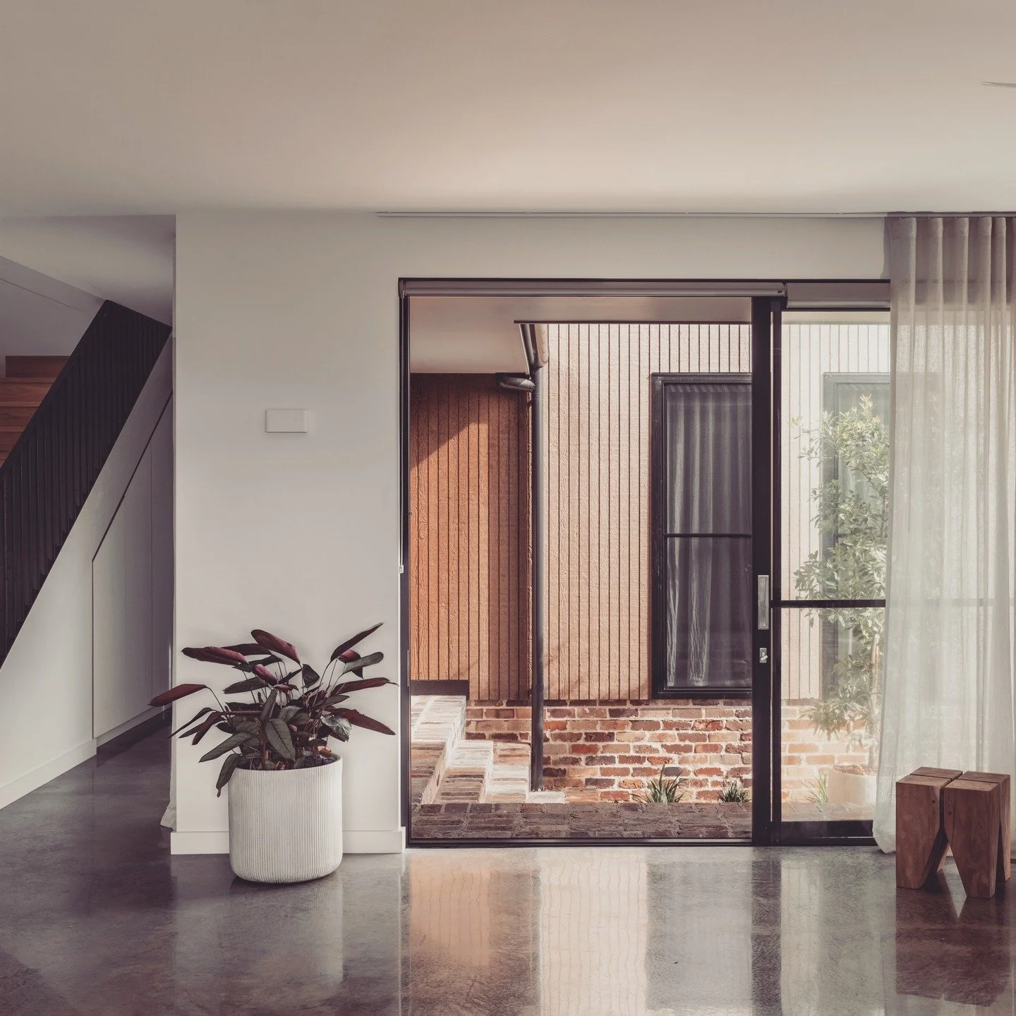 Sneak peek at our recently photographed Multi-gen house in Woonona. Built by @east.built , landscape @greau.studio , lovely outdoor furniture by @jatifurnitureaus and wonderfully captured by @lulu_wells