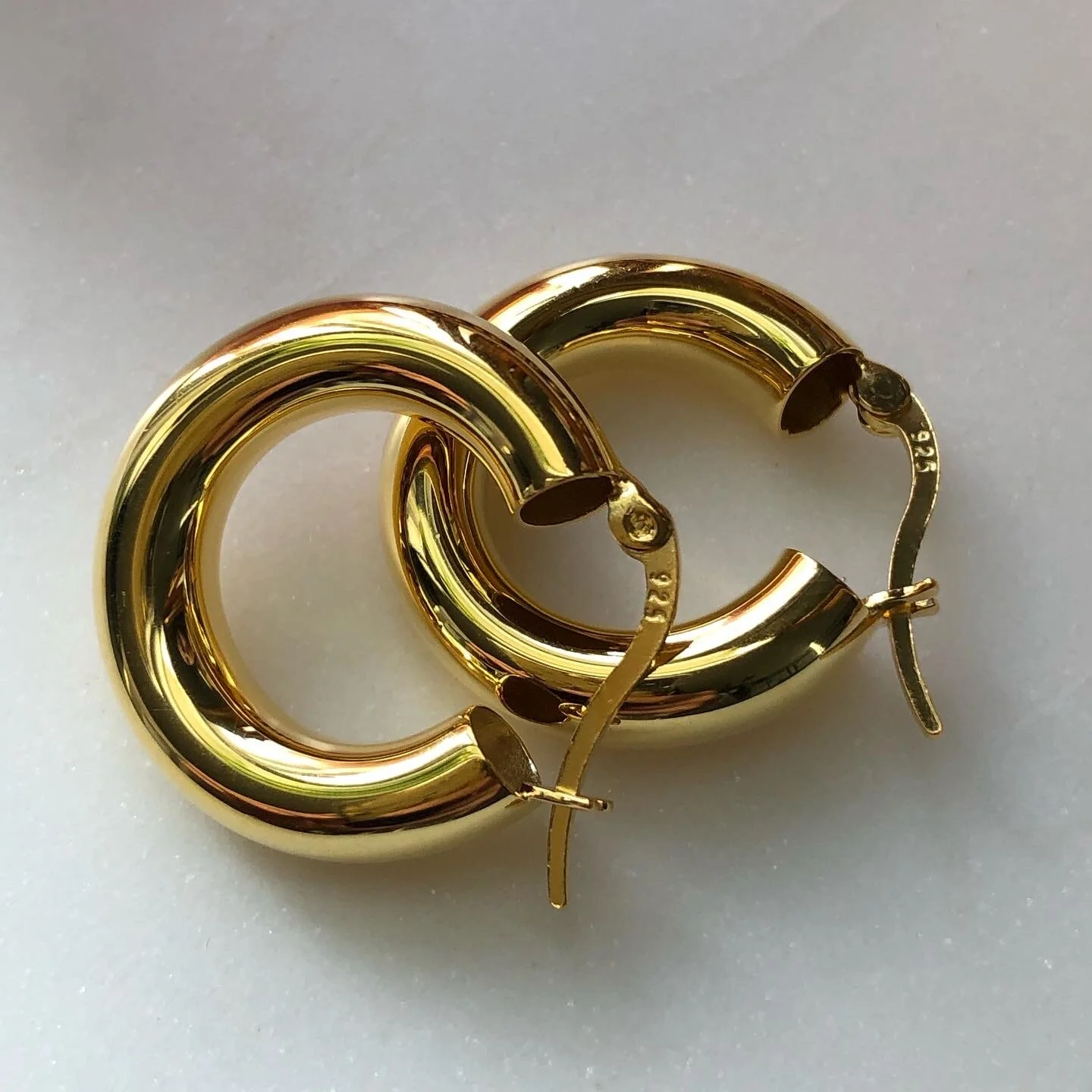 D6133DA0-481A-41E5-8E83-90CEB73F947A