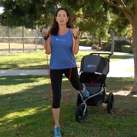  BOB Gear &amp; FIT4MOM Stroller Exercise – Bicep Curl w/ Back Leg Lunge