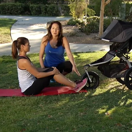  BOB Gear &amp; FIT4MOM Stroller Exercise Video – Russian Twists