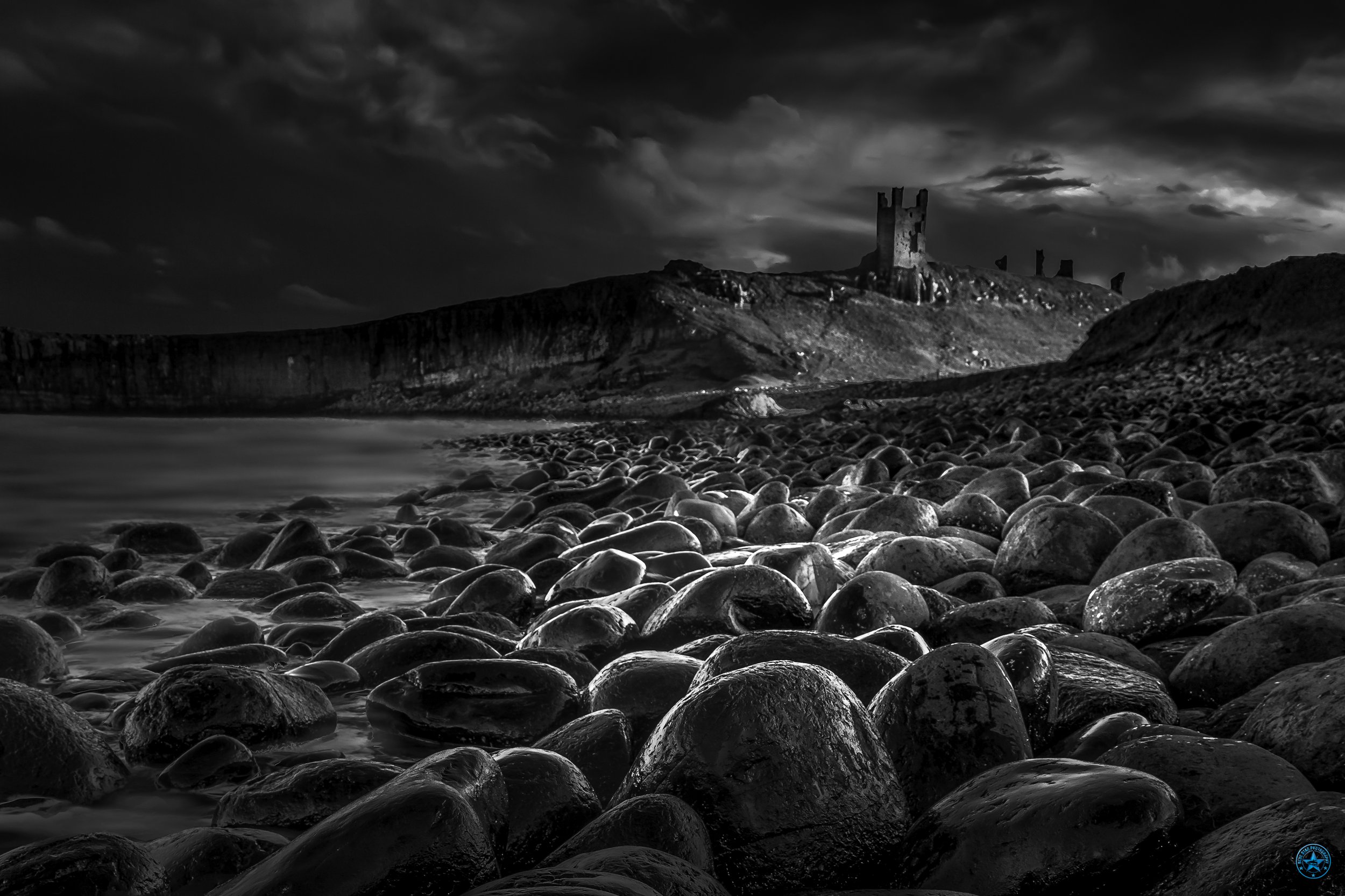 151128 Dunstanburgh Sunset-2-Edit.jpg