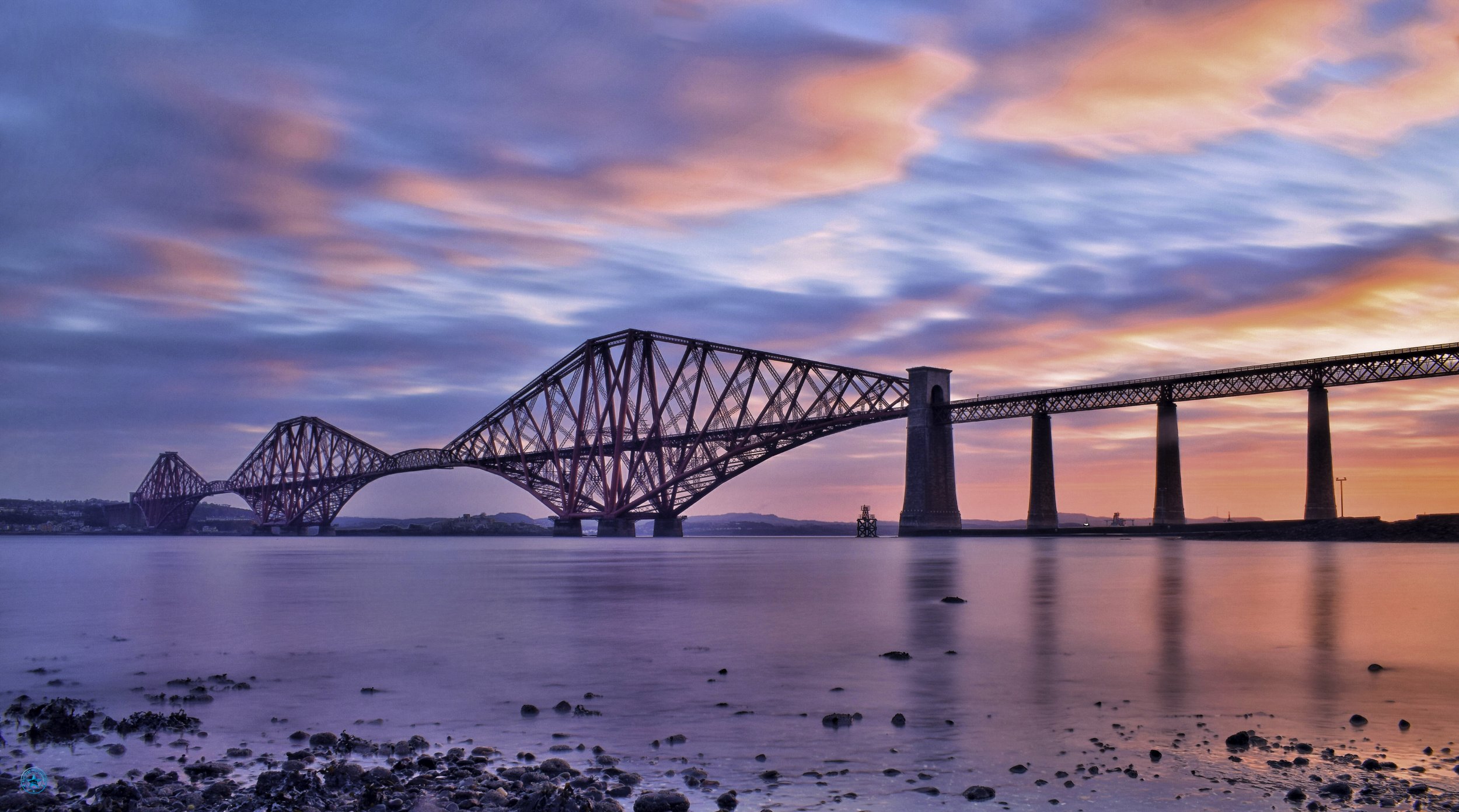 150408 Dawn on the Forth-Edit.jpg