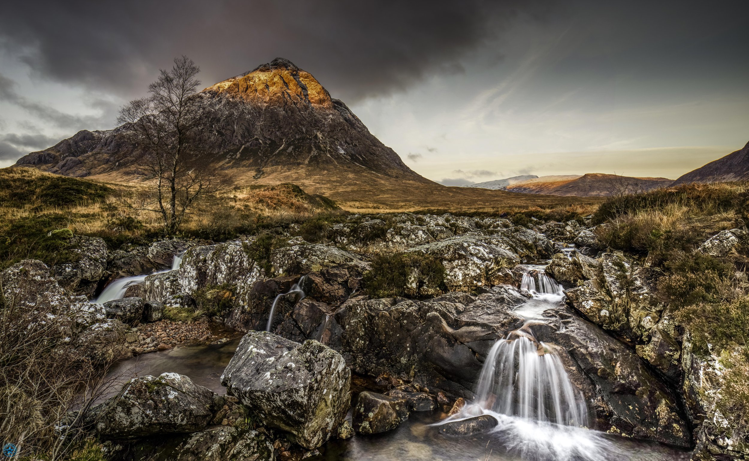 151122 Buachaille Etive Mor from the River Coupall-Edit.jpg