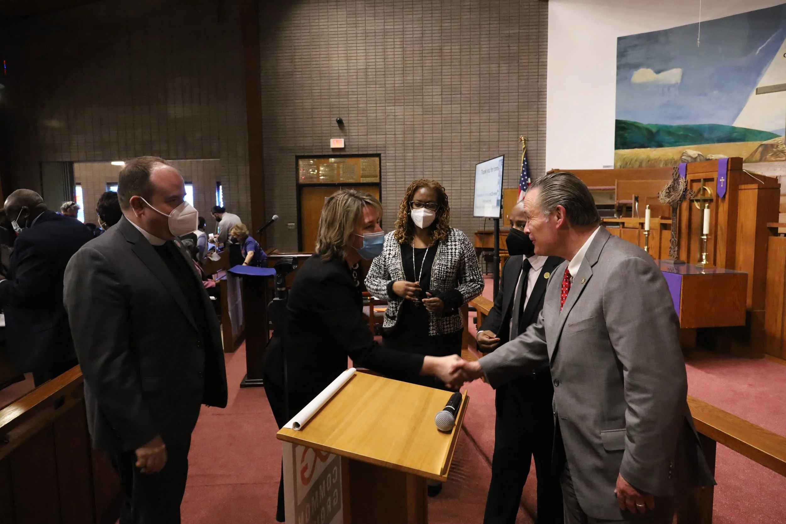 xPostJenBobDonHandshakeIMG_2618.JPG