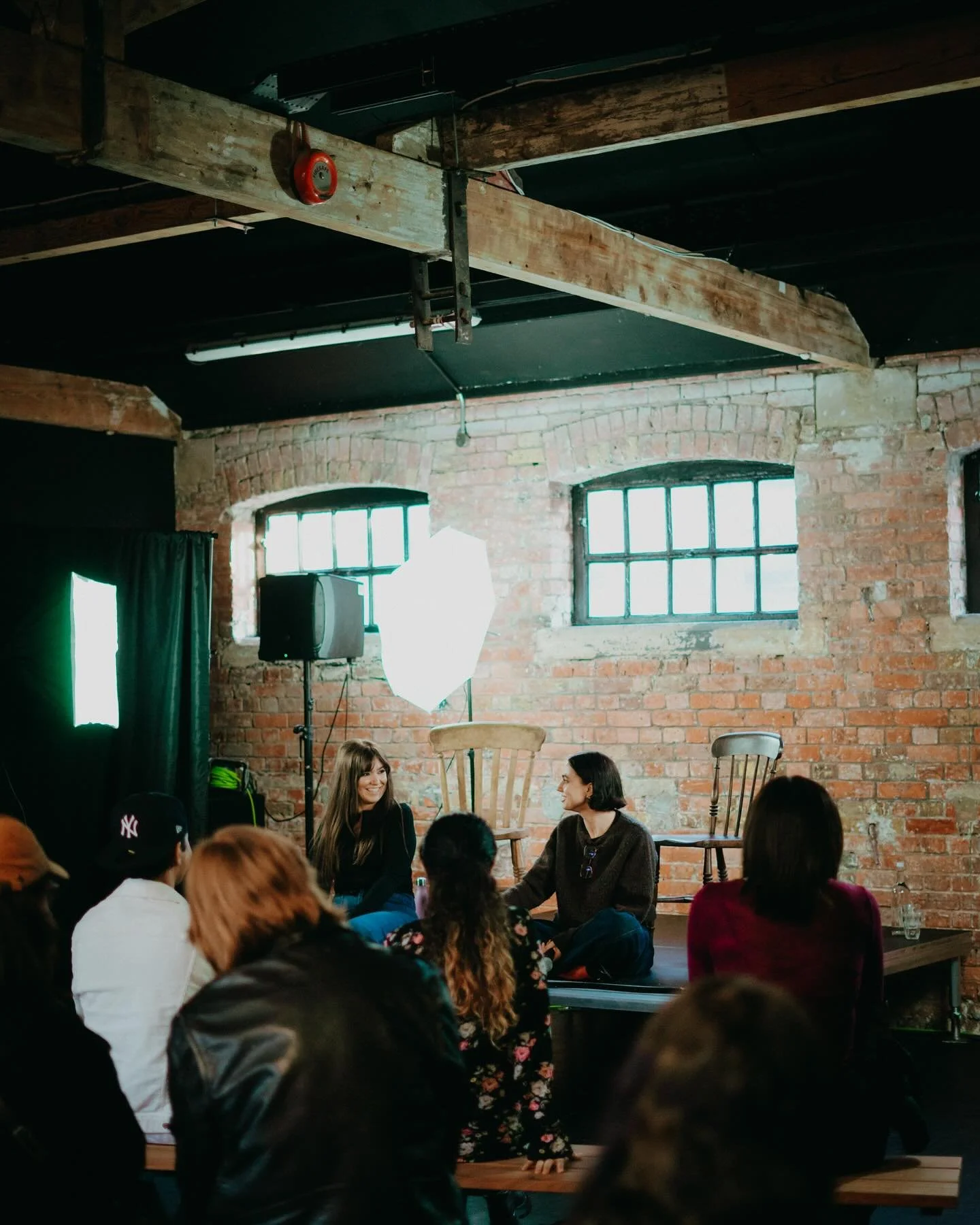 Thank you SOOO much to everyone who joined us at our event at the @darkhorsecamden! &hearts;️👭🏻&hearts;️

Honestly had the best time meeting you all. We loved getting to chat about our experience in music photography, plus hear from other photograp