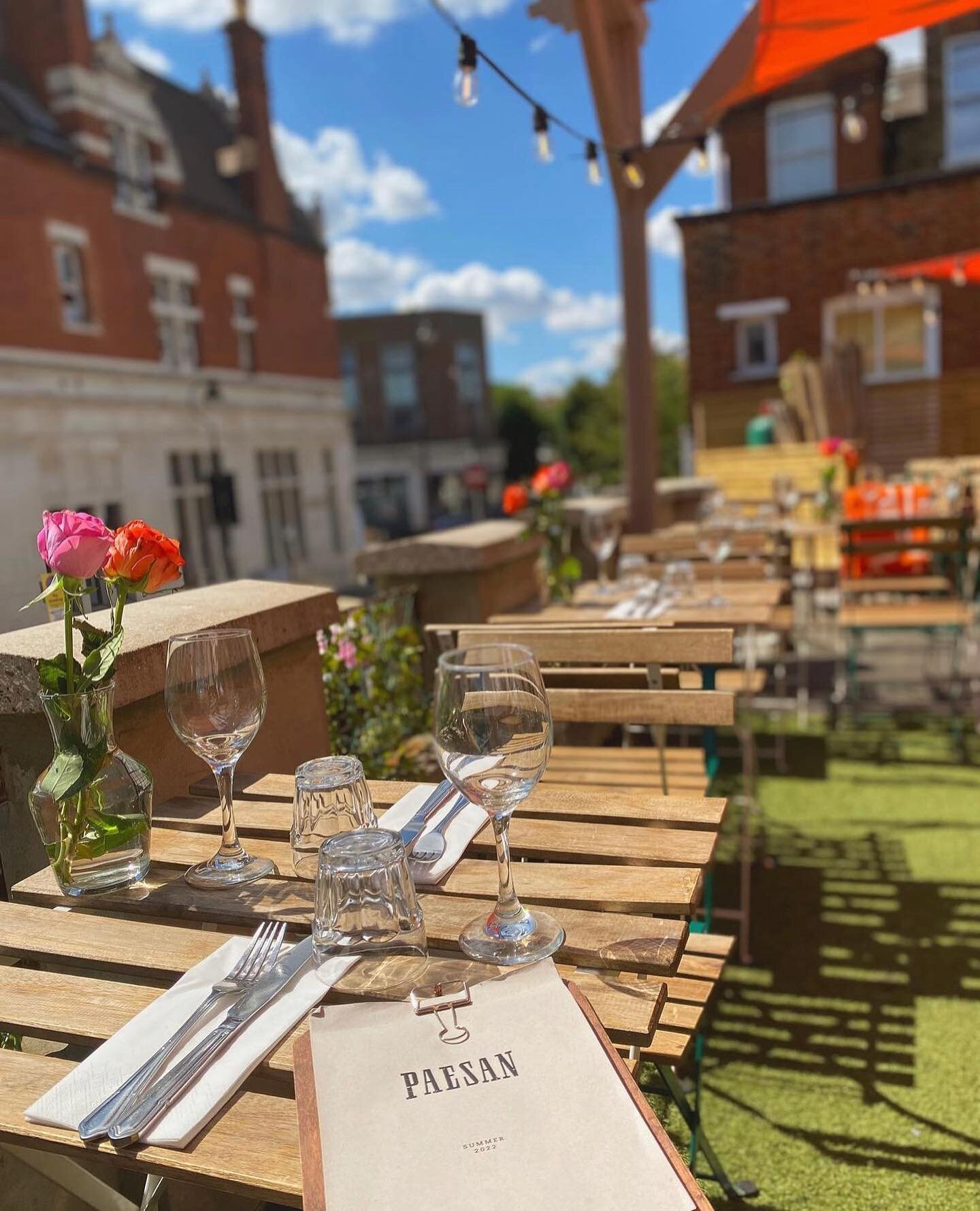 The Sun is FINALLY shining in London! 
We officially opened il our roof top terrace again! 
Make sure to reserve your spot on the terrace. 

Link in bio to book your table or use our Reserve button above. 

📍Paesan Crouch End 
☎️ 020 8347 0900
📧 re