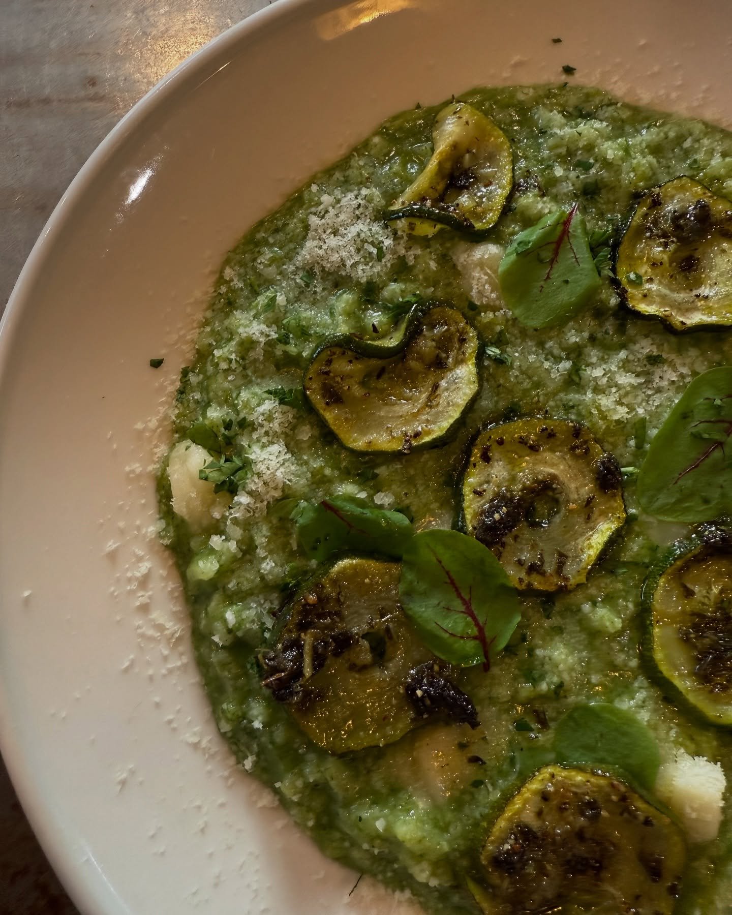 Last chance to savor this beauty! 🌿 
Our creamy green spinach risotto is saying goodbye soon to make way for the spring menu &mdash; don&rsquo;t miss your chance to enjoy these fresh, vibrant flavors while you still can. Come grab a plate before it&
