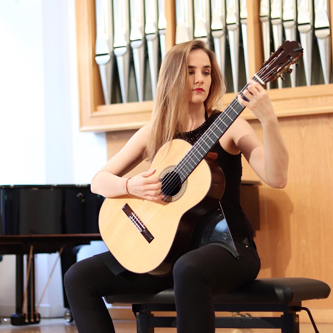 Karmen Stendler - Classical Guitarist