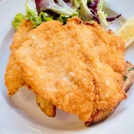 Hey, it&rsquo;s Sunday! 
The perfect day for a Schnitzel.
Crispy, golden, and made the real Viennese way, just like we do it back home in Austria.
Starting at 4 PM today.
Dine in or take out!