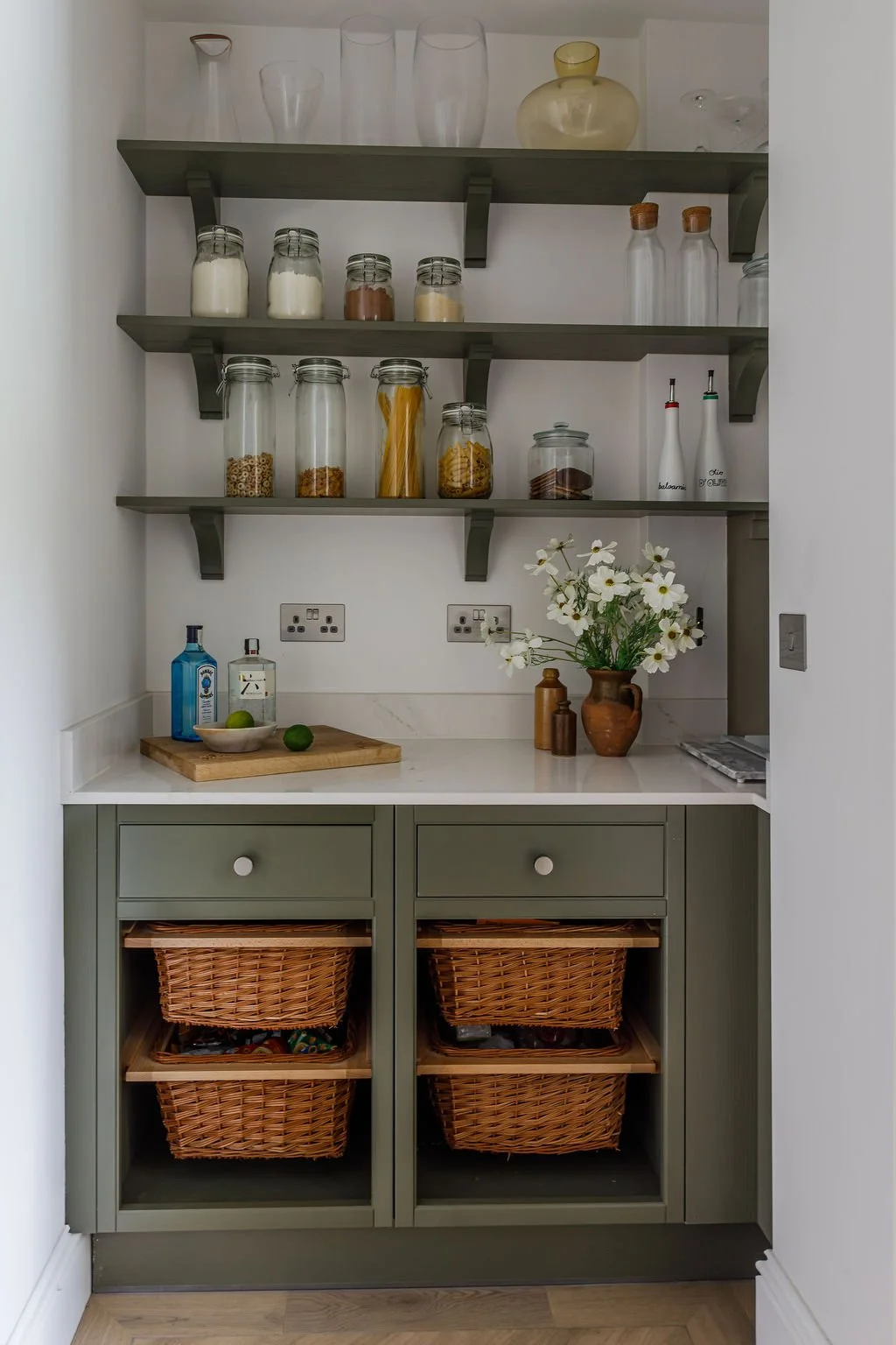 Castle Hill Avenue 6.jpg