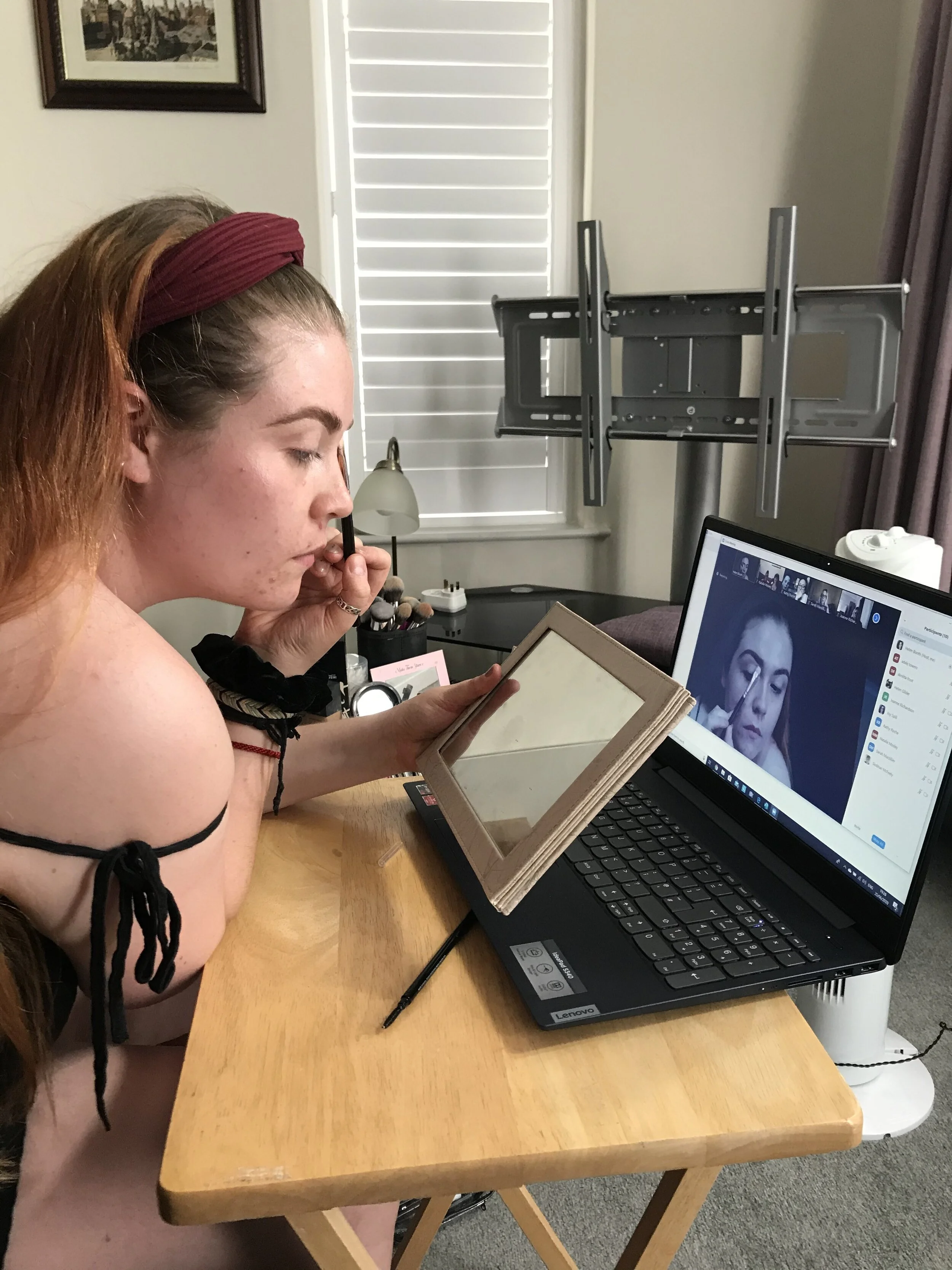 Make-up Demonstration.jpeg