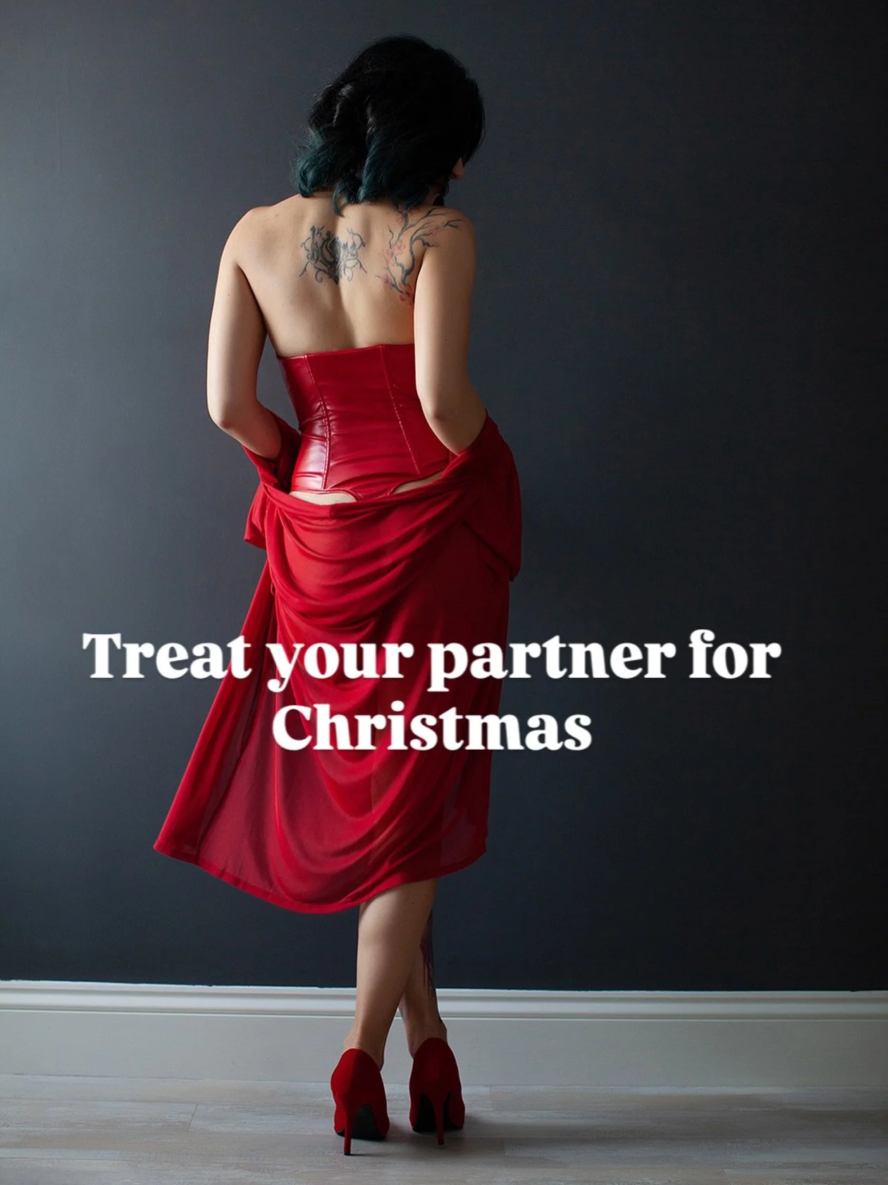 Christmas shoots are well under way now, just a few weeks left if you&rsquo;d like to create something special for your other half or grab them a gift voucher. Want some more info, drop me a DM x