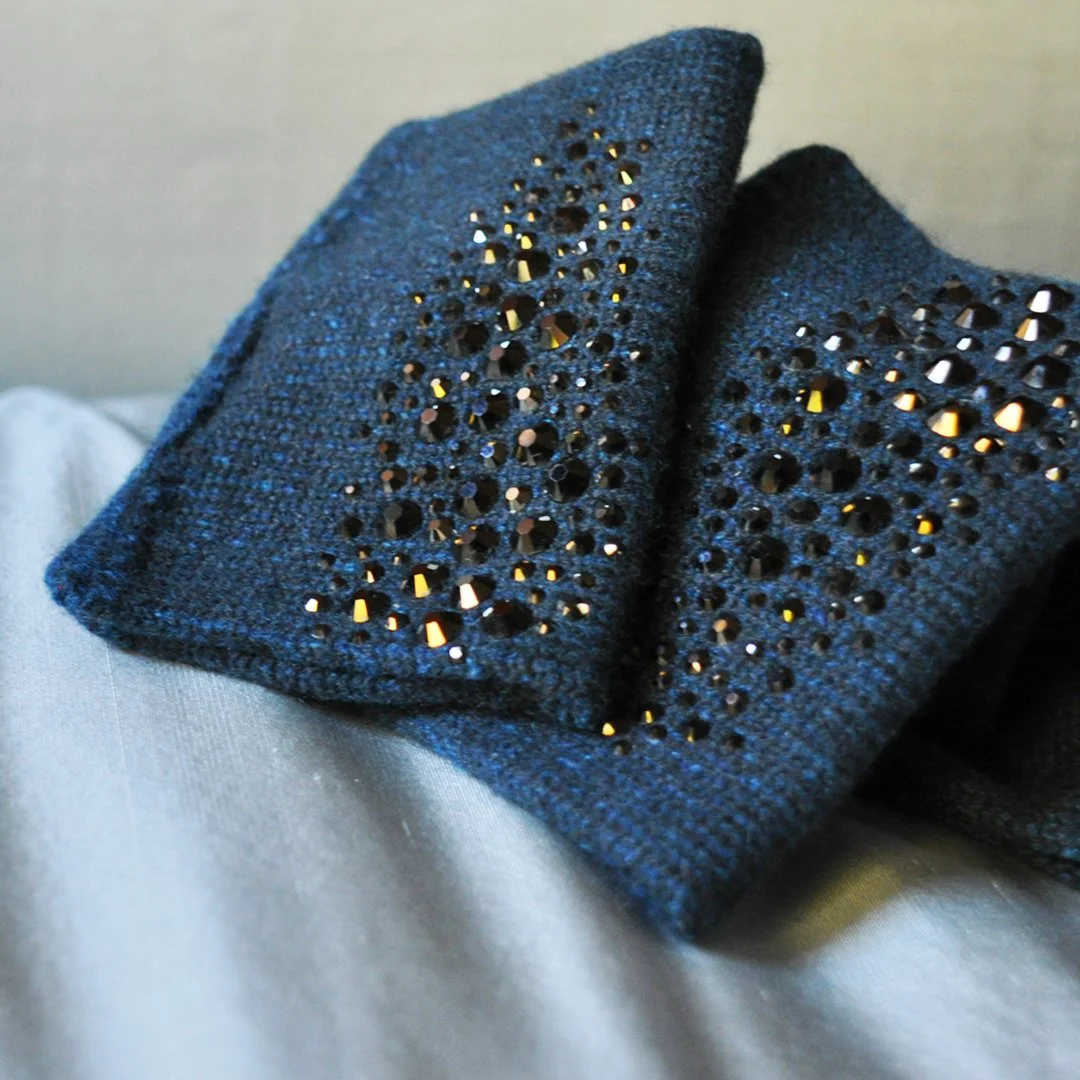 elyse allen fingerless gloves