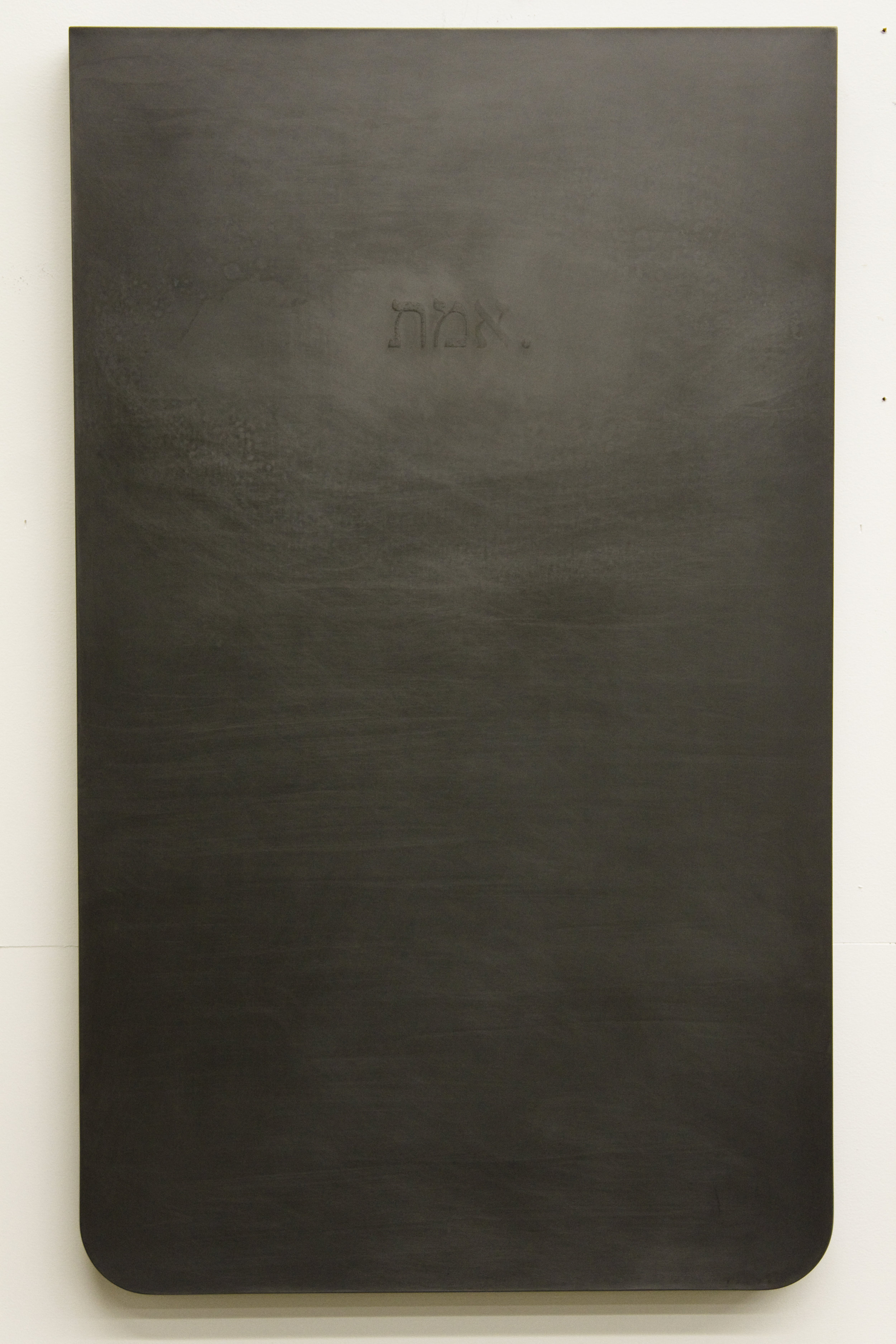  “portrait (golem)” graphite and gesso on muslin, 62 x 102 x 5 cm, 2012. 