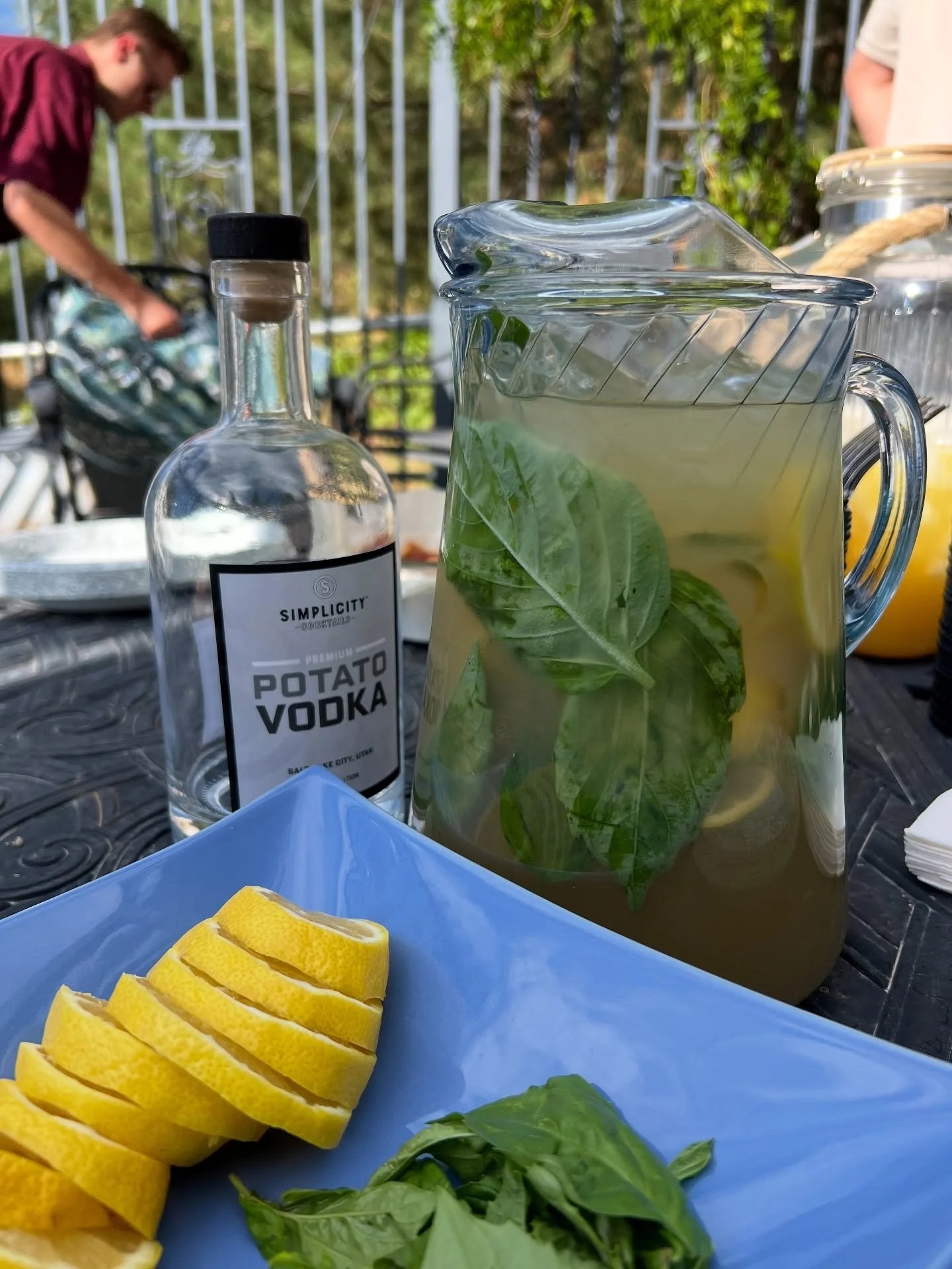 Looking for a batch cocktail? Try the Basil Lemon Drop 🍋

&bull; 3 cups Simplicity Potato Vodka
&bull; 1 1/2 cups lemon juice
&bull; 1 1/2 cups simple syrup
&bull; 3/4 cups ice
&bull; 15 fresh basil leaves
&bull; 2 lemons sliced
&bull; extra basil a