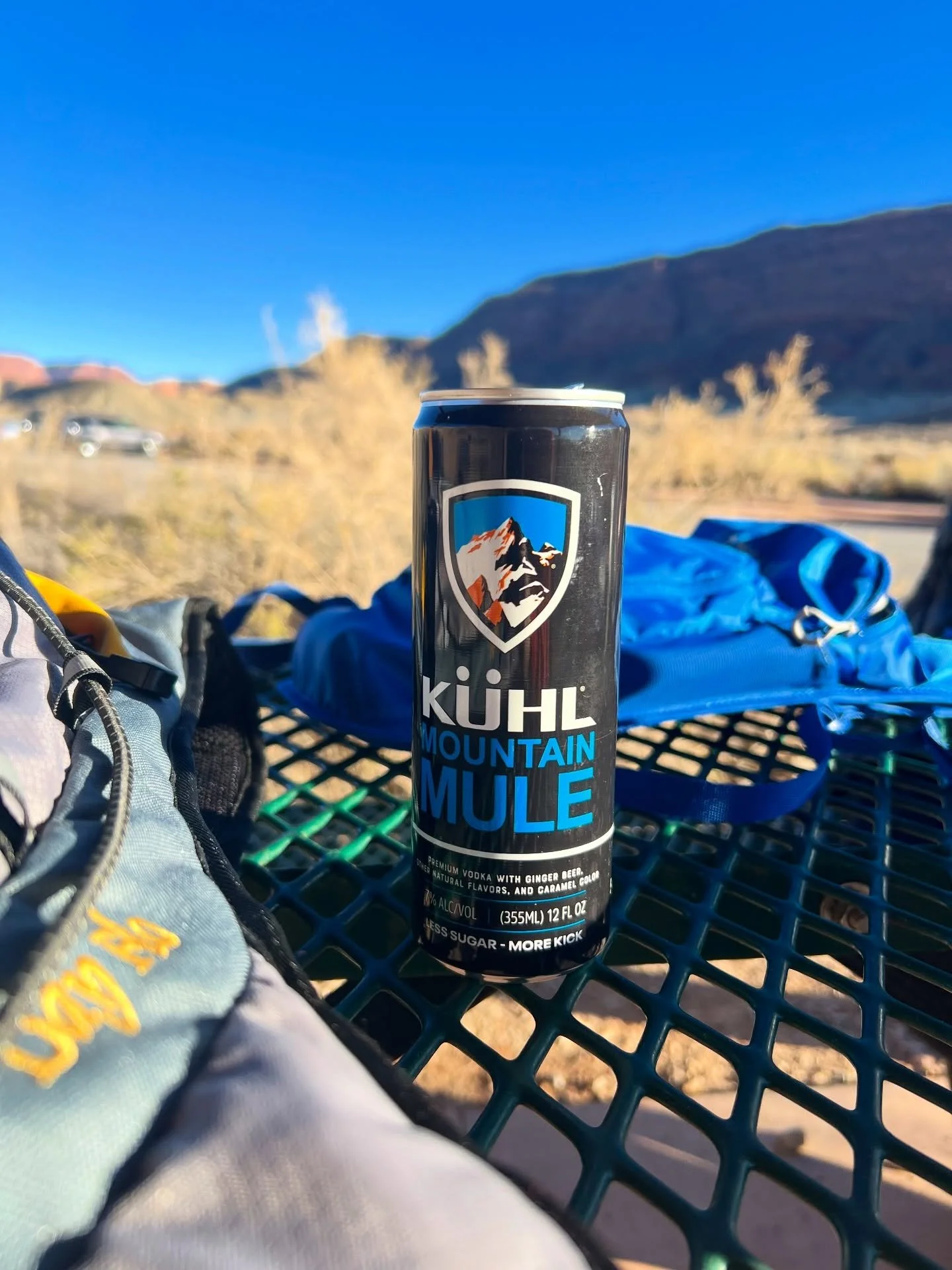 Got to take advantage of the weather and hit a trail 🥾 Don&rsquo;t forget to bring a Mountain Mule along with you! 🏔️

#saltlakecity #slc #utah #kuhl