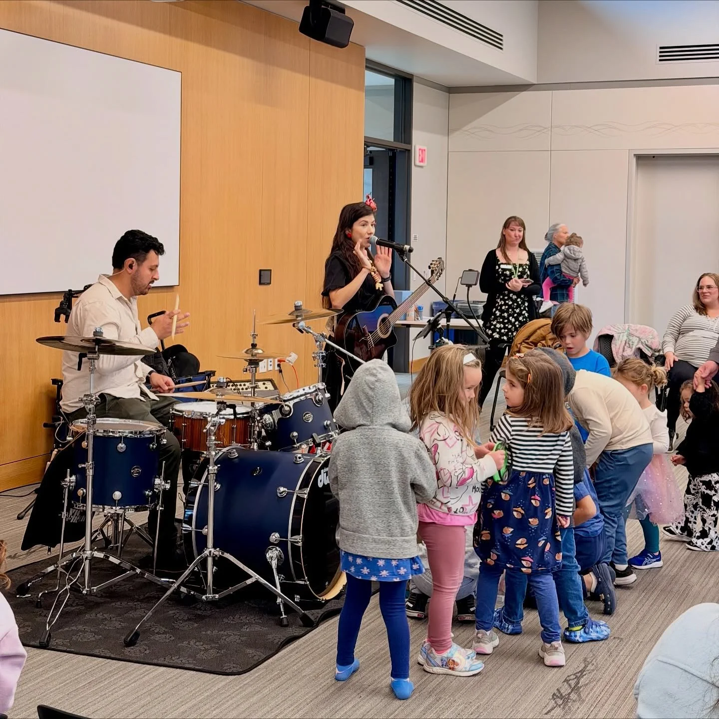 Yesterday&rsquo;s show at the Waunakee Library filled my heart. Singing for kids is truly one of the most magical parts of what I do &mdash; their energy, their curiosity, and the way they jump right into the music makes every moment unforgettable.

