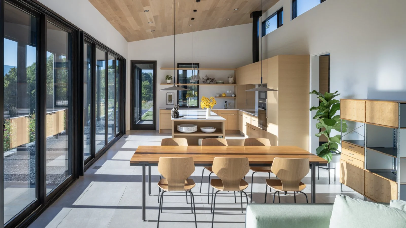 The Homes Collection: Modern Mountain Retreat of Flint Hill, Virginia ...