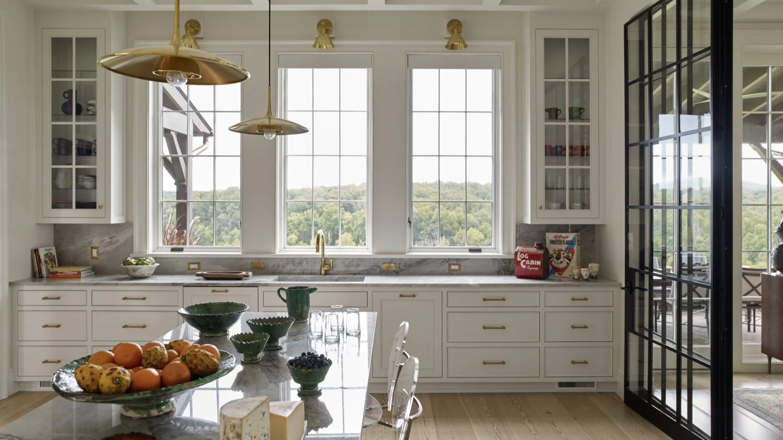 the-rappahannock-river-company__virginia-charlottesville__homes__lookout-farm__kitchen.jpeg